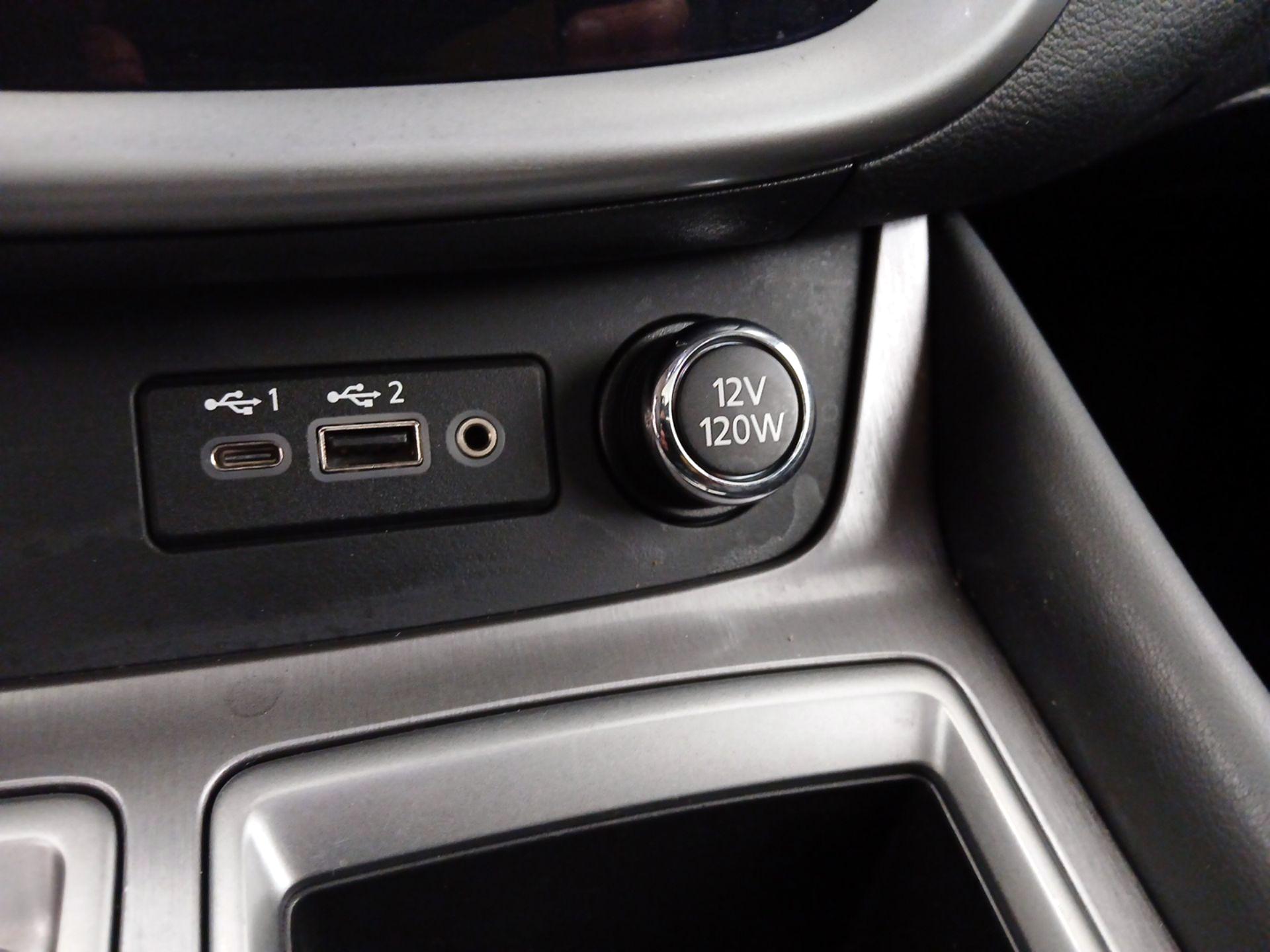 Thumbnail: 2020 Nissan Murano - 19