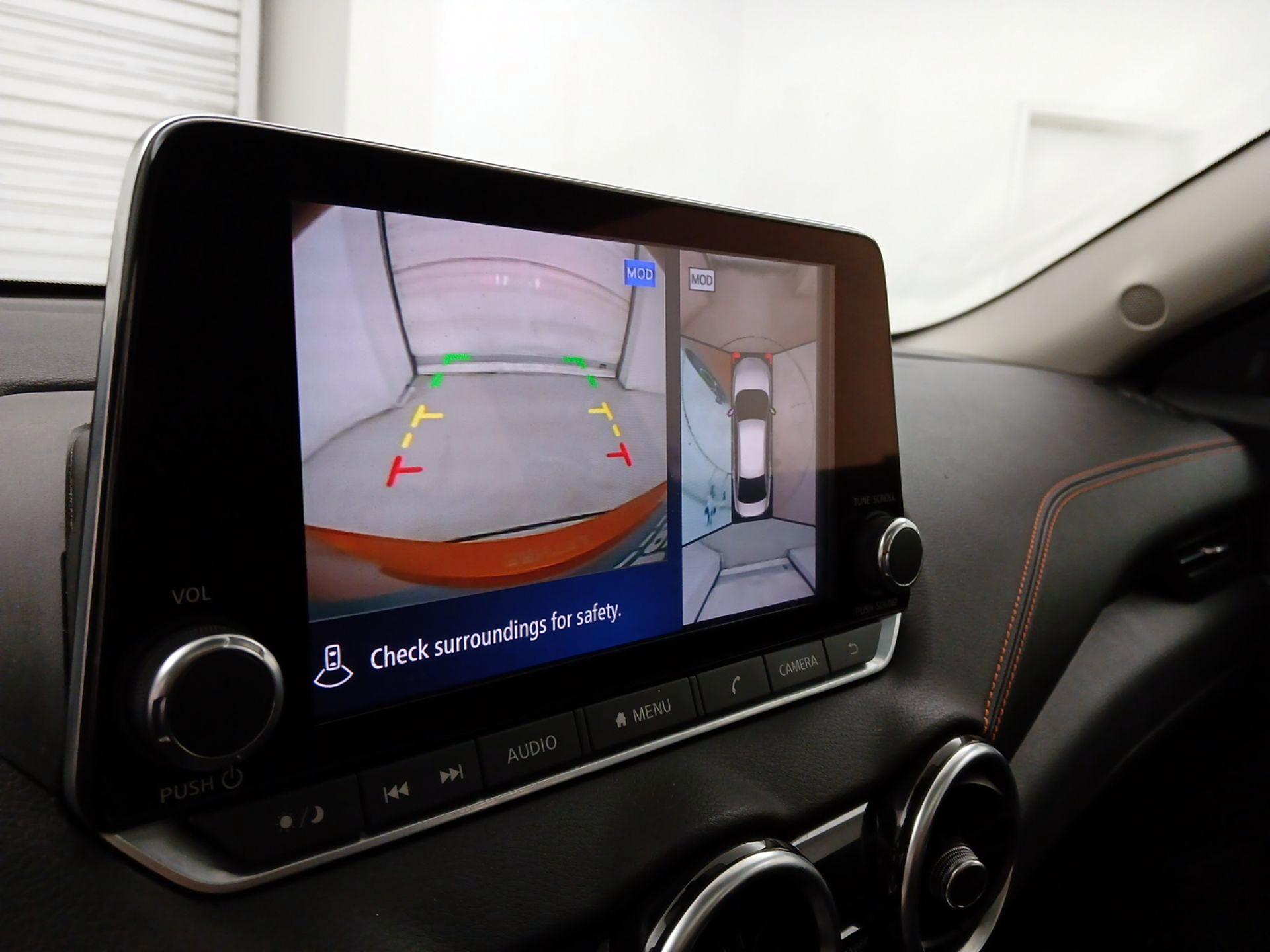 Thumbnail: 2020 Nissan Sentra - 14