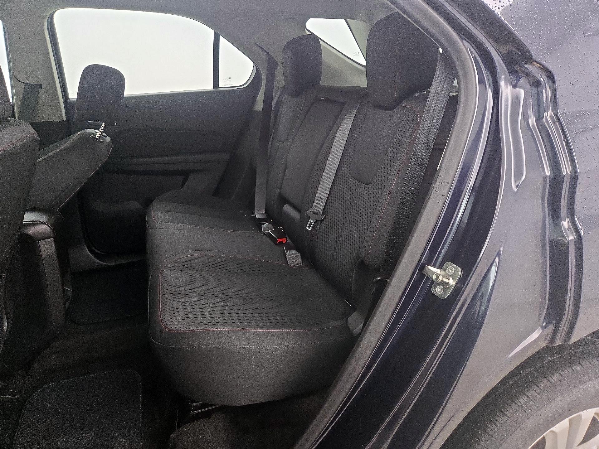 Thumbnail: 2015 Chevrolet Equinox - 18