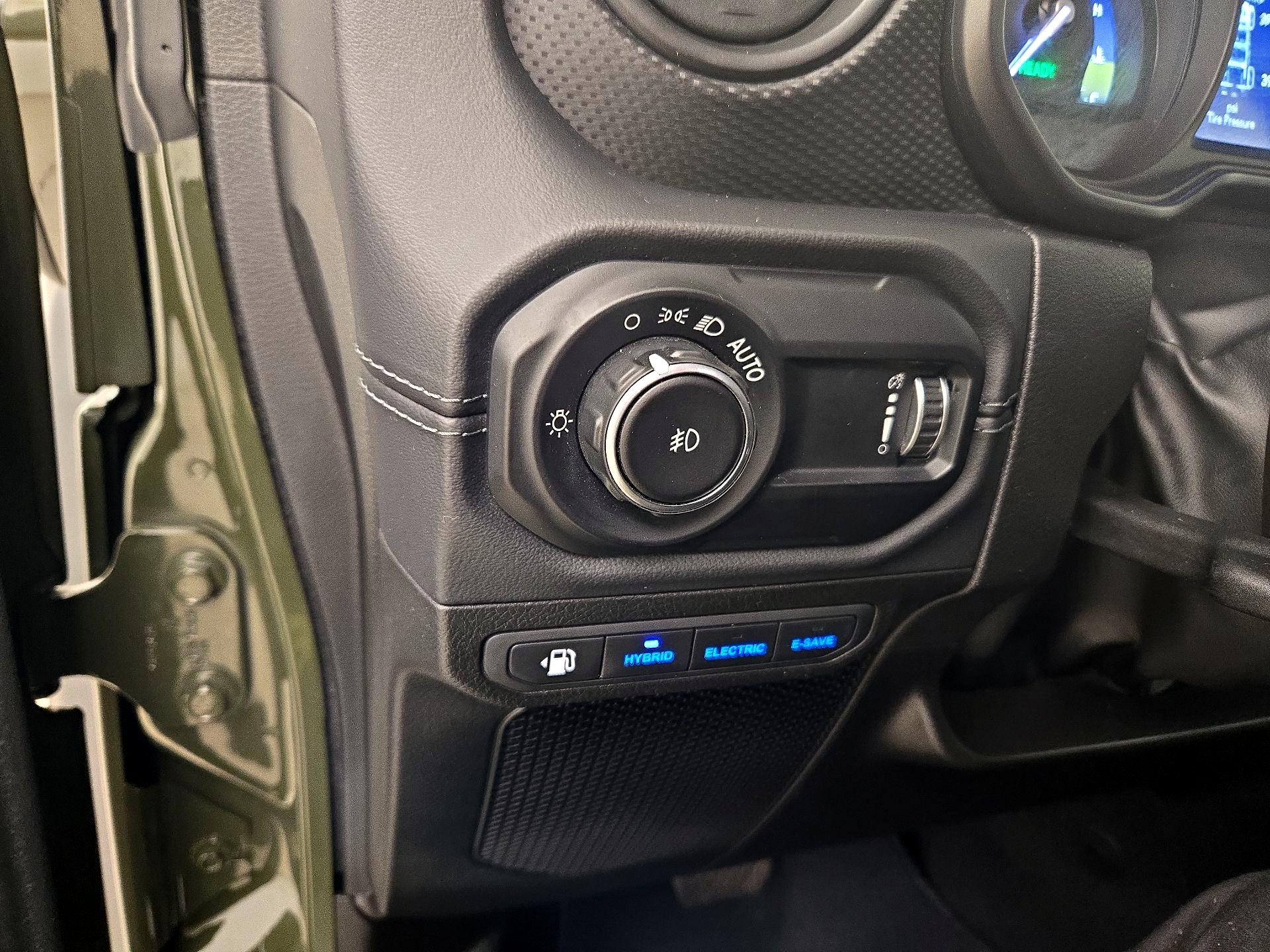 Thumbnail: 2024 Jeep Wrangler - 13