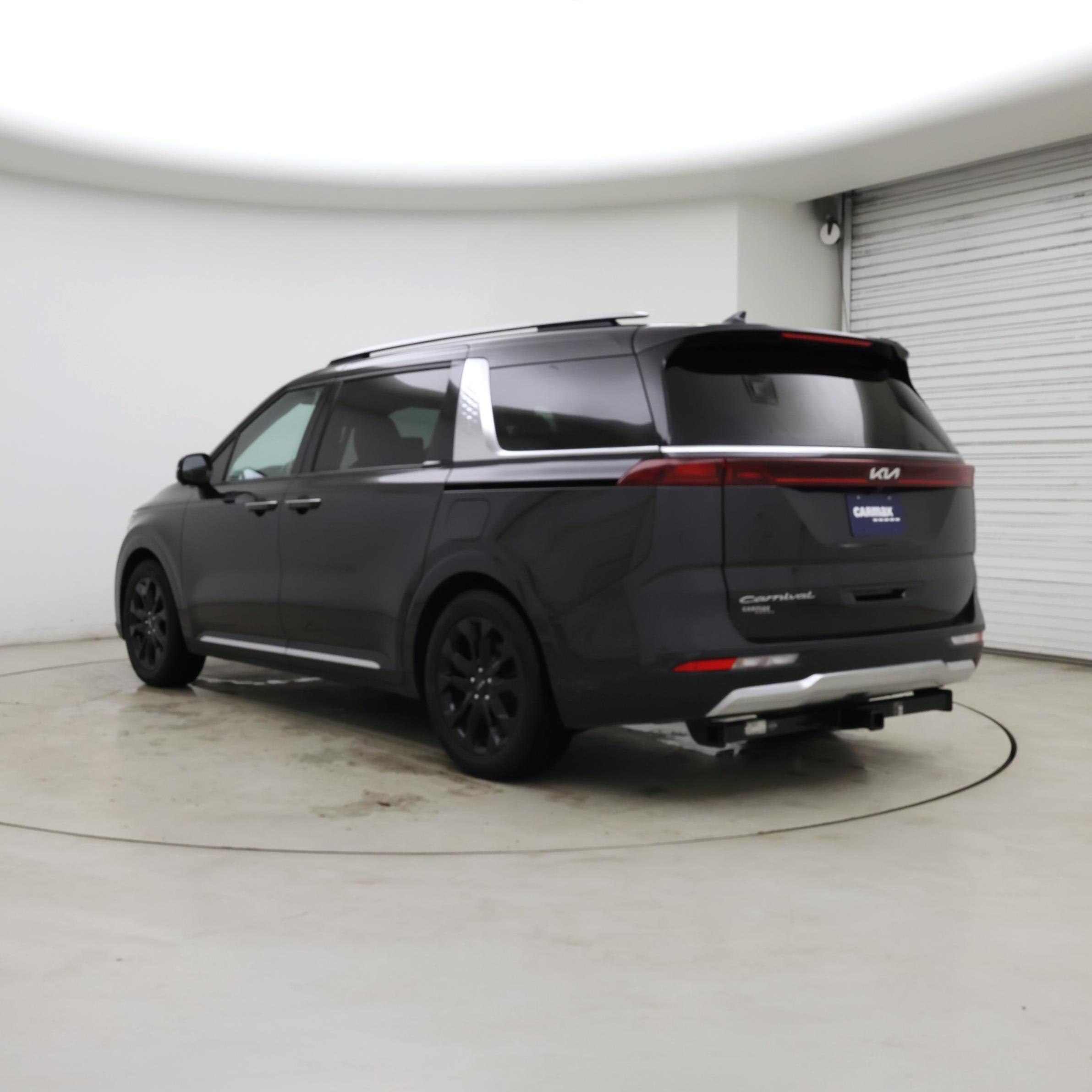 Thumbnail: 2022 Kia Carnival - 2