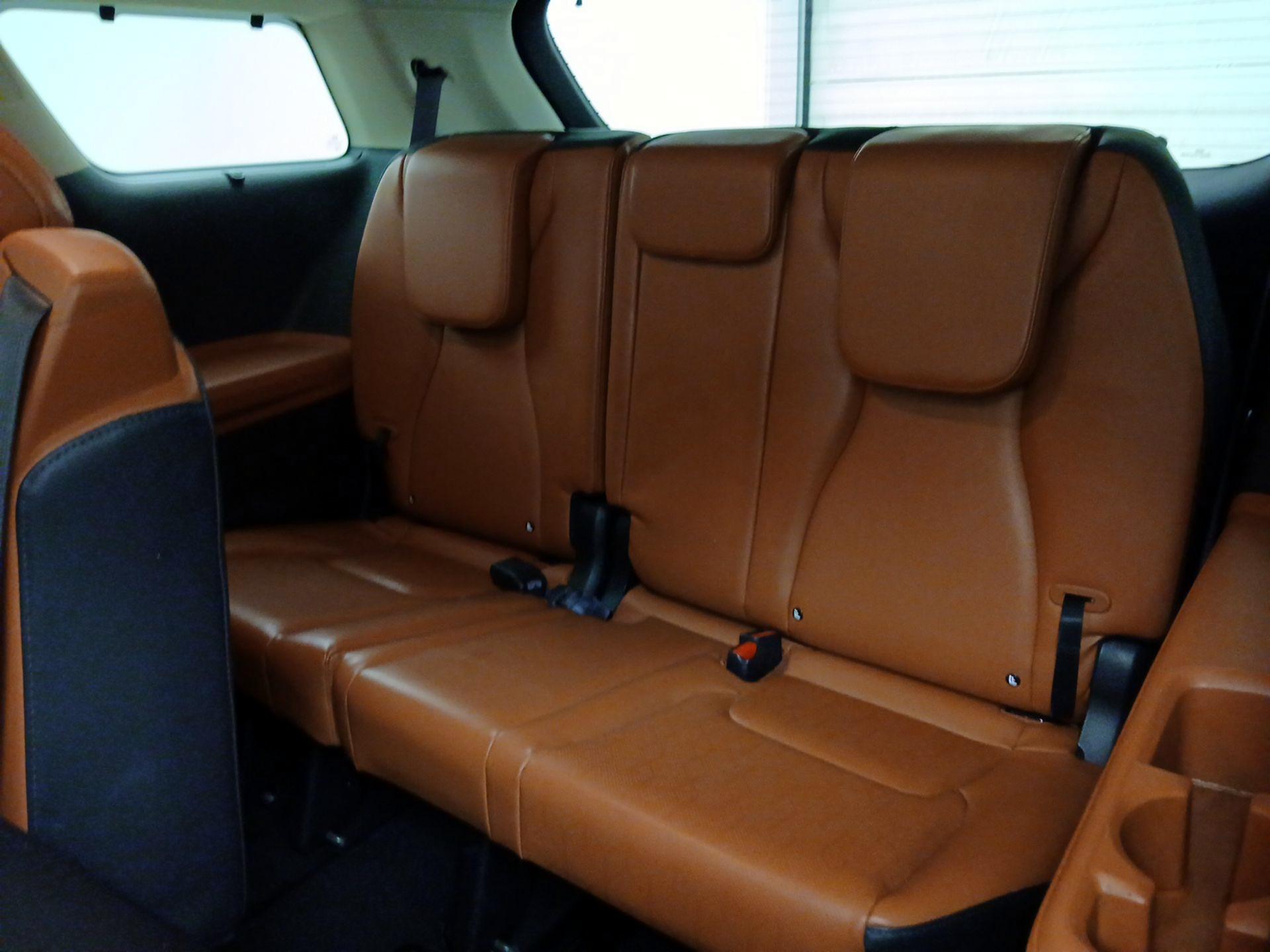 Thumbnail: 2022 Kia Carnival - 20