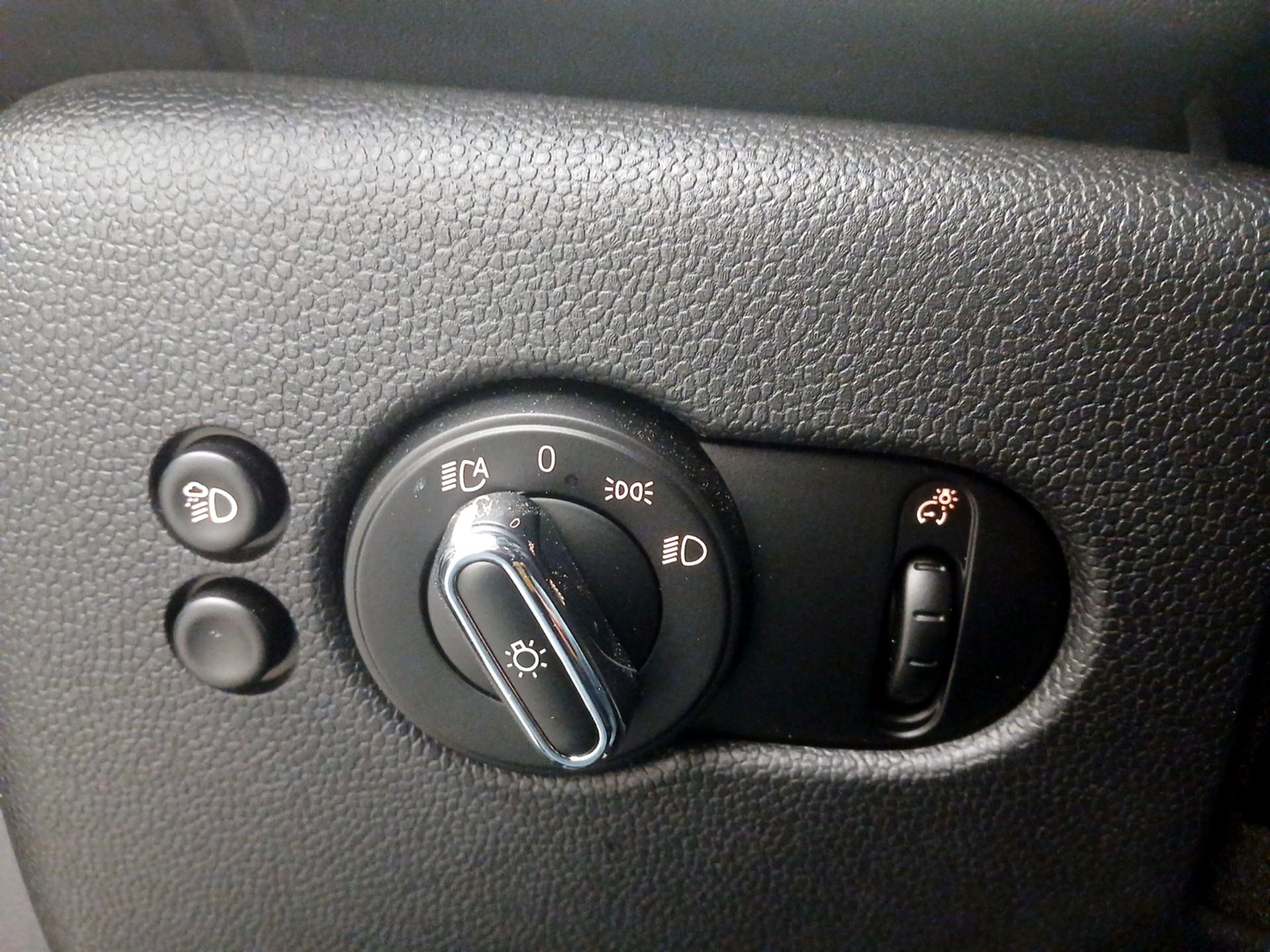 Thumbnail: 2023 MINI Cooper Hardtop - 13