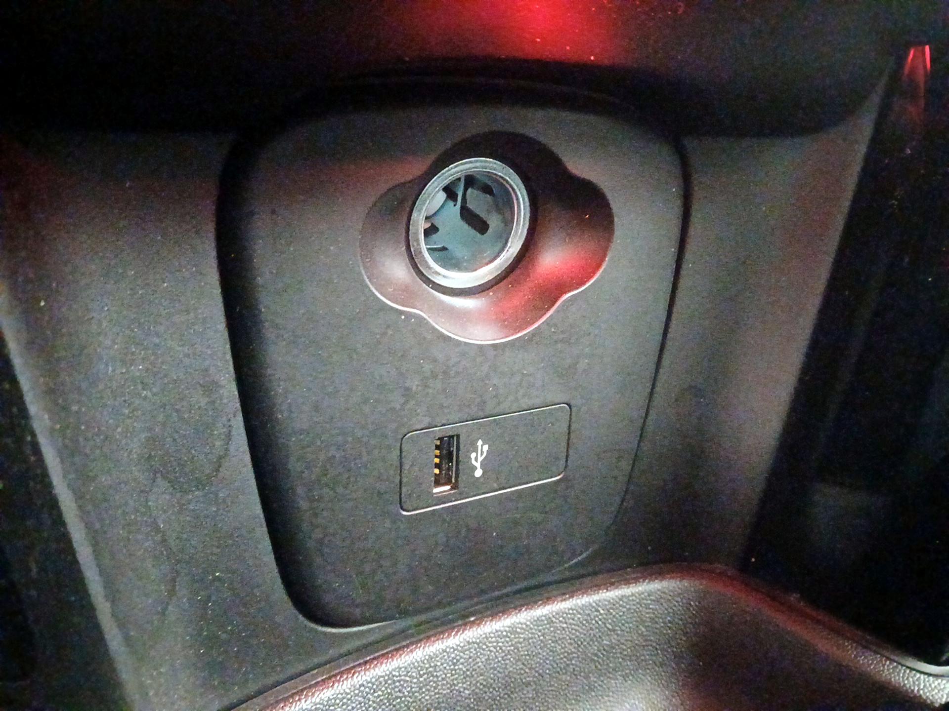 Thumbnail: 2023 MINI Cooper Hardtop - 19