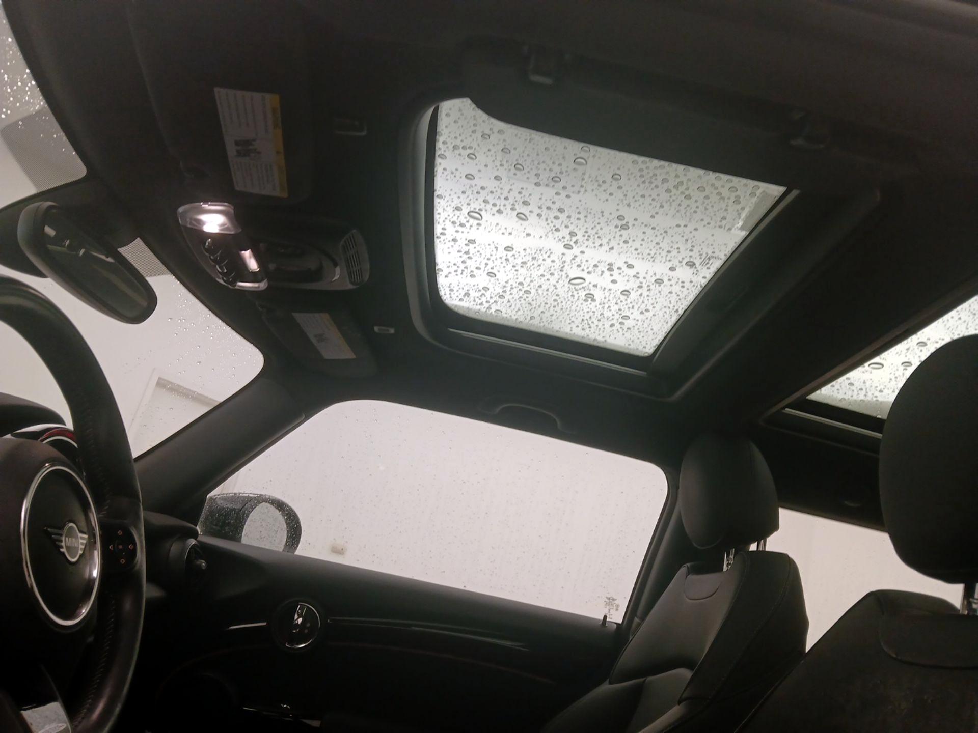 Thumbnail: 2023 MINI Cooper Hardtop - 20