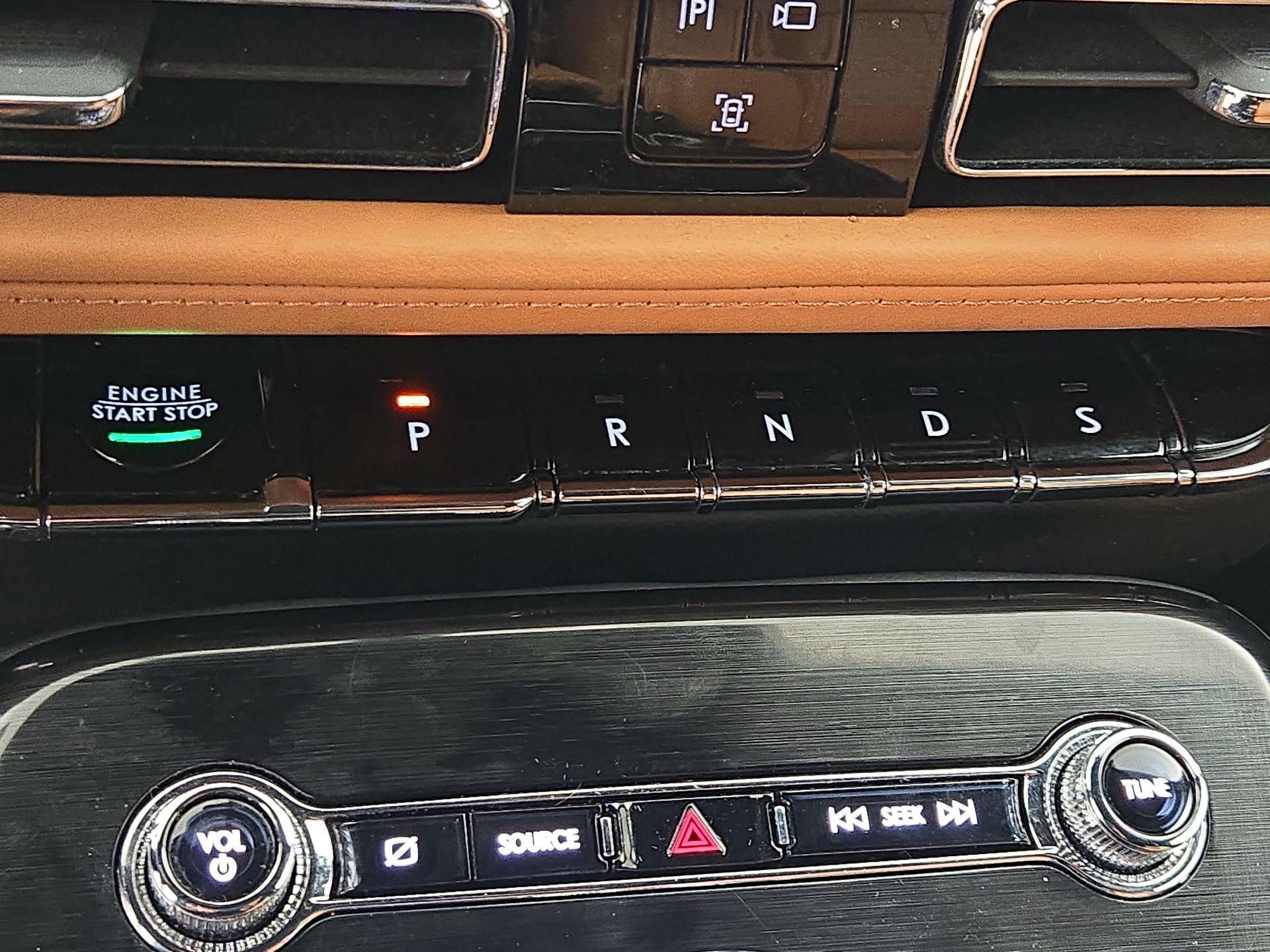 Thumbnail: 2022 Lincoln Nautilus - 18