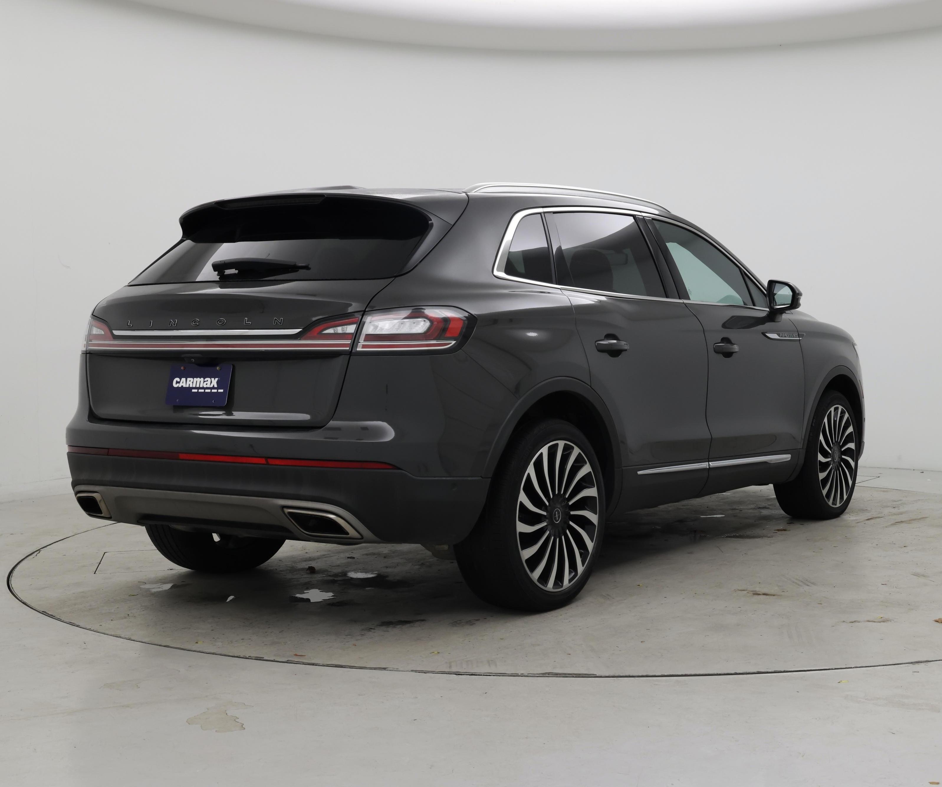 Thumbnail: 2022 Lincoln Nautilus - 8