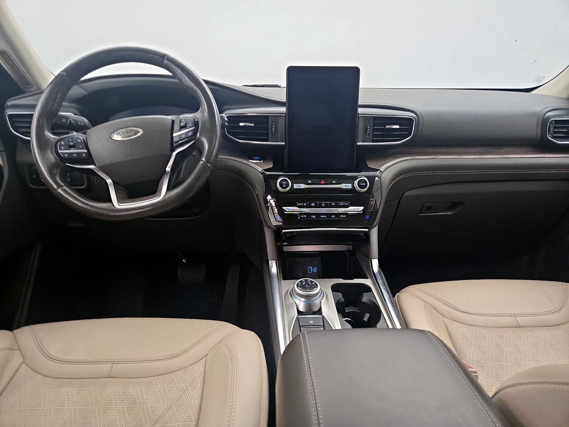 Thumbnail: 2022 Ford Explorer - 9