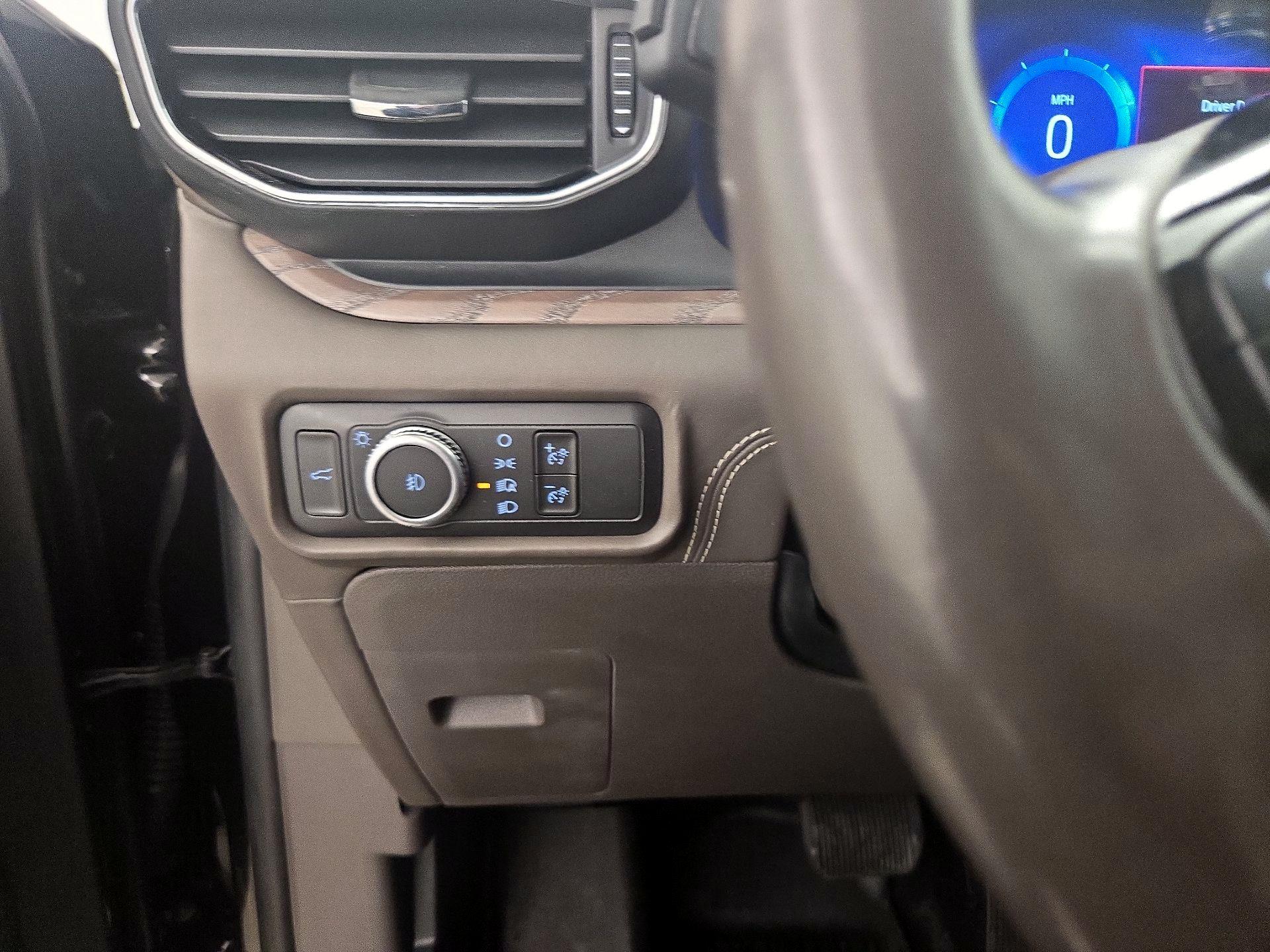 Thumbnail: 2022 Ford Explorer - 13