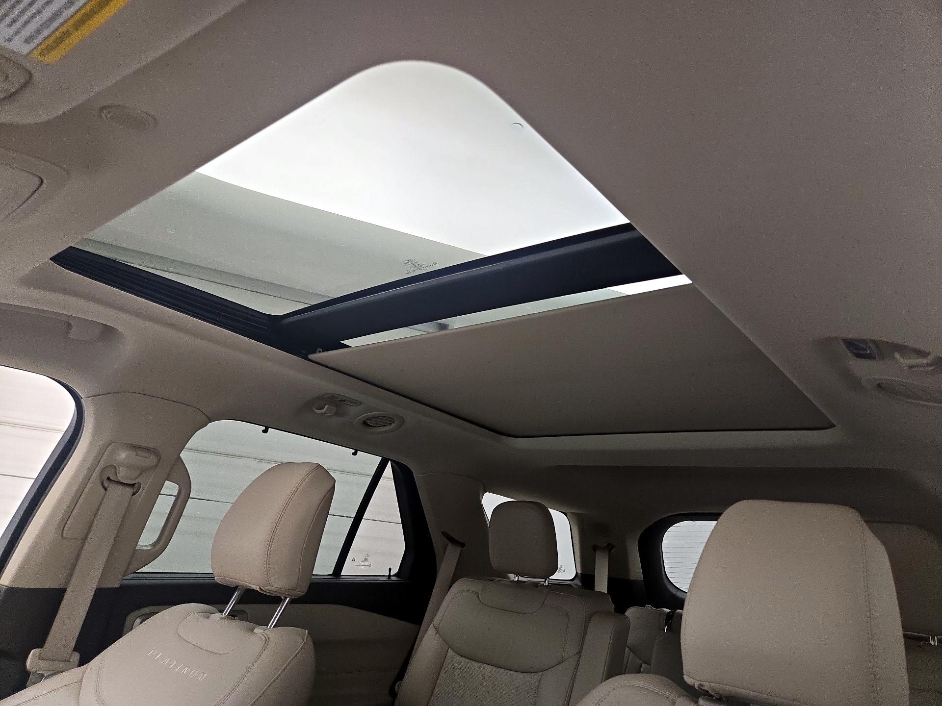 Thumbnail: 2022 Ford Explorer - 20