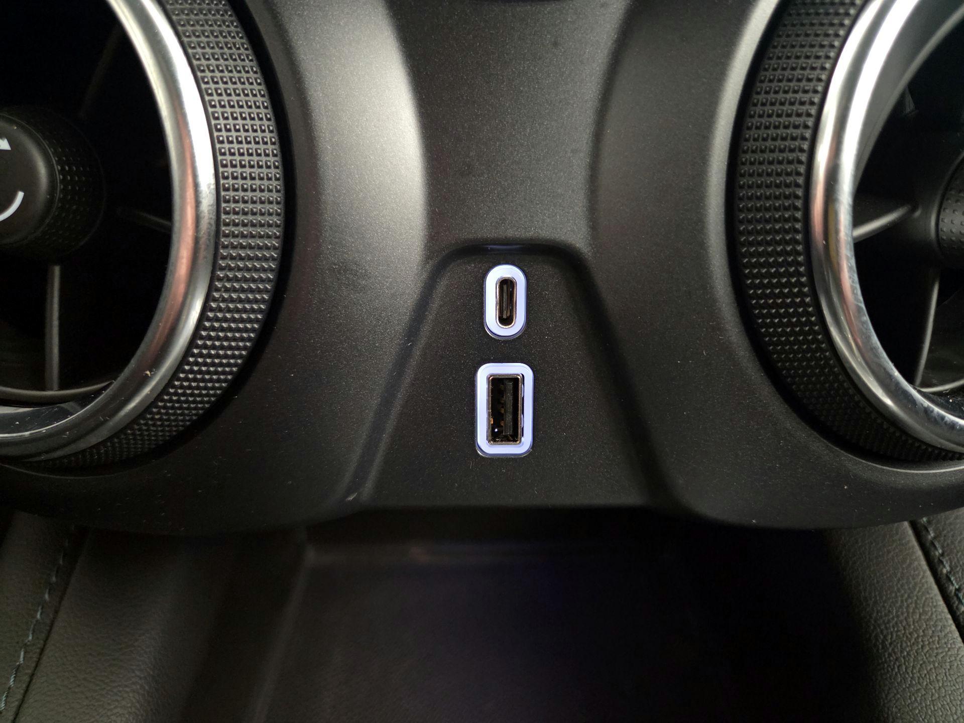 Thumbnail: 2022 Chevrolet Blazer - 18