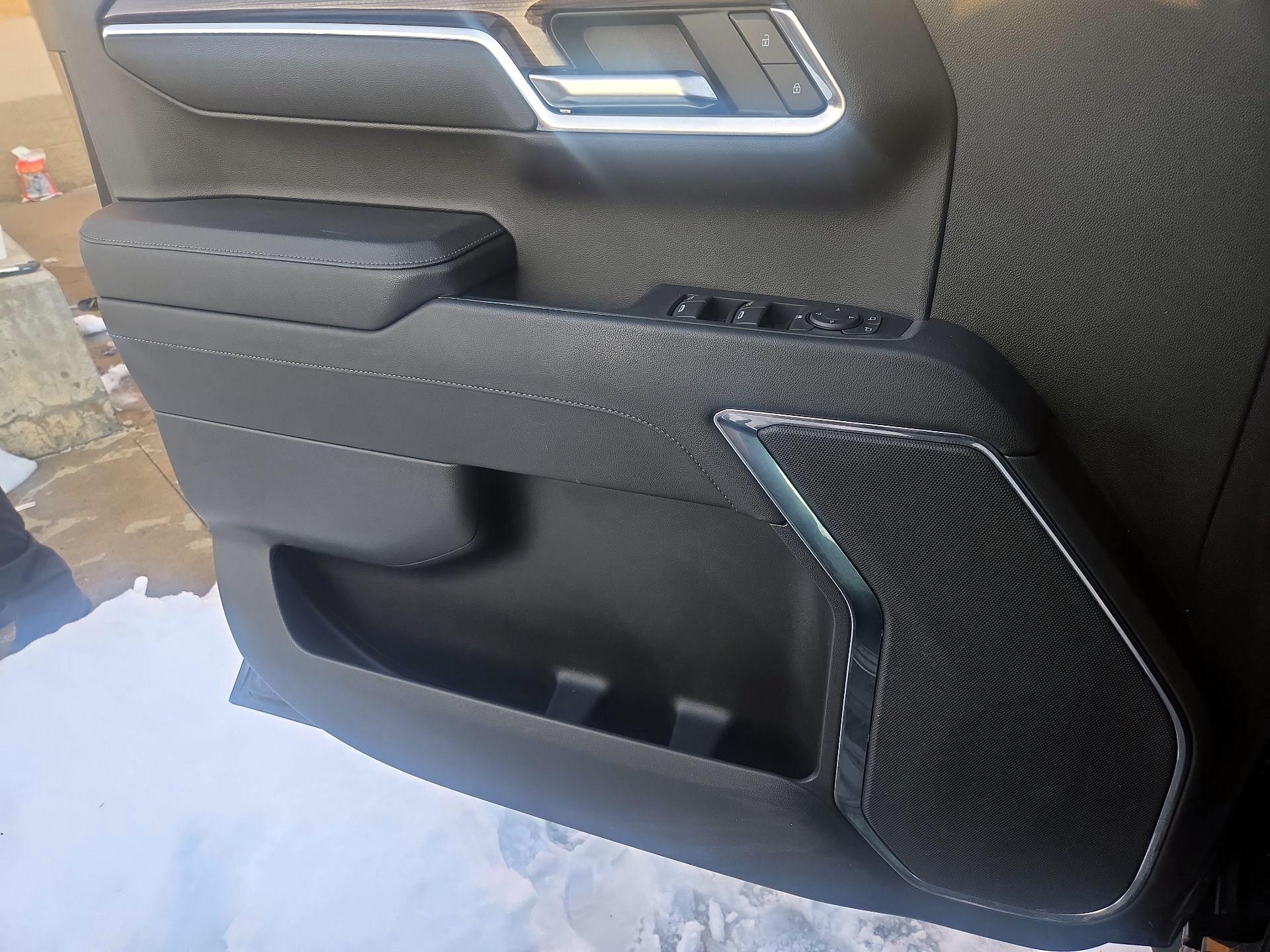 Thumbnail: 2023 Chevrolet Silverado 1500 - 10