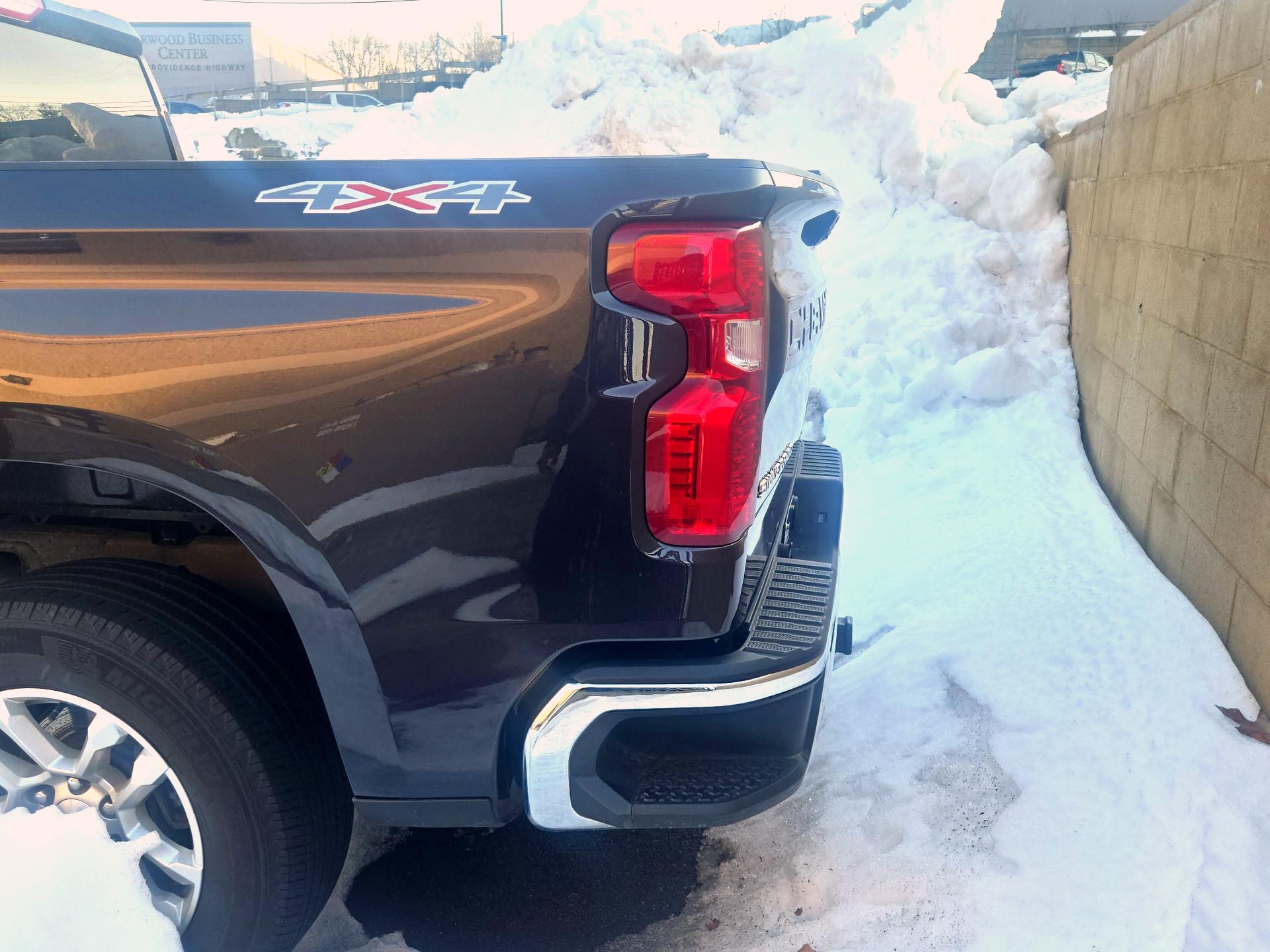 Thumbnail: 2023 Chevrolet Silverado 1500 - 7