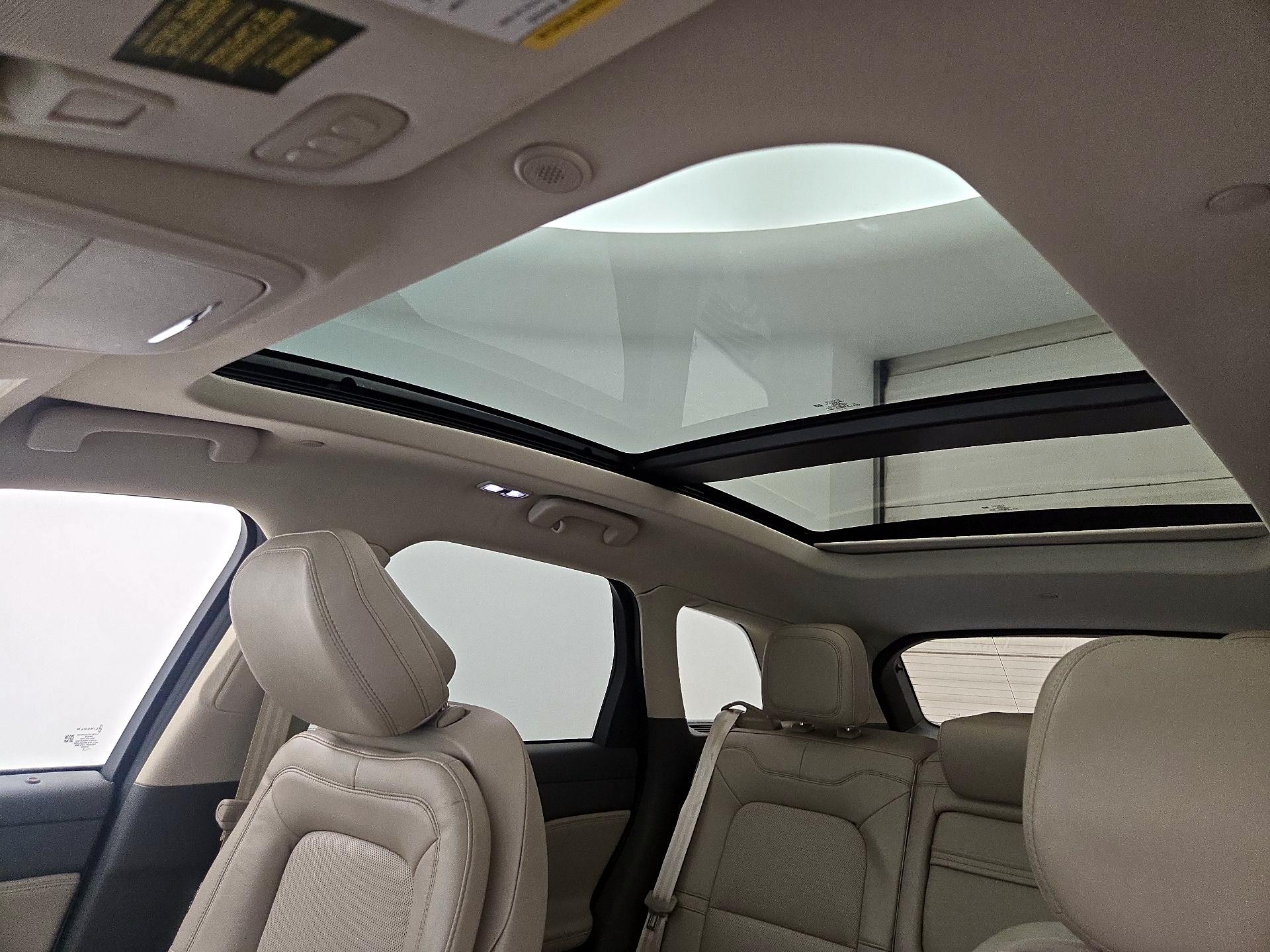 Thumbnail: 2020 Lincoln Corsair - 20