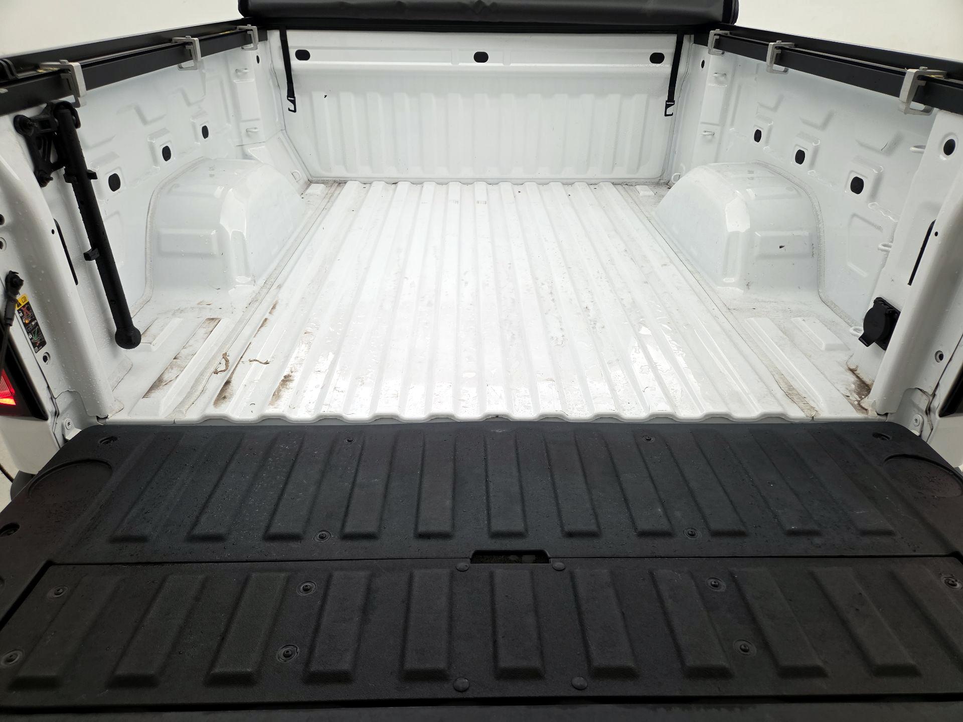 Thumbnail: 2022 GMC Sierra 1500 - 19