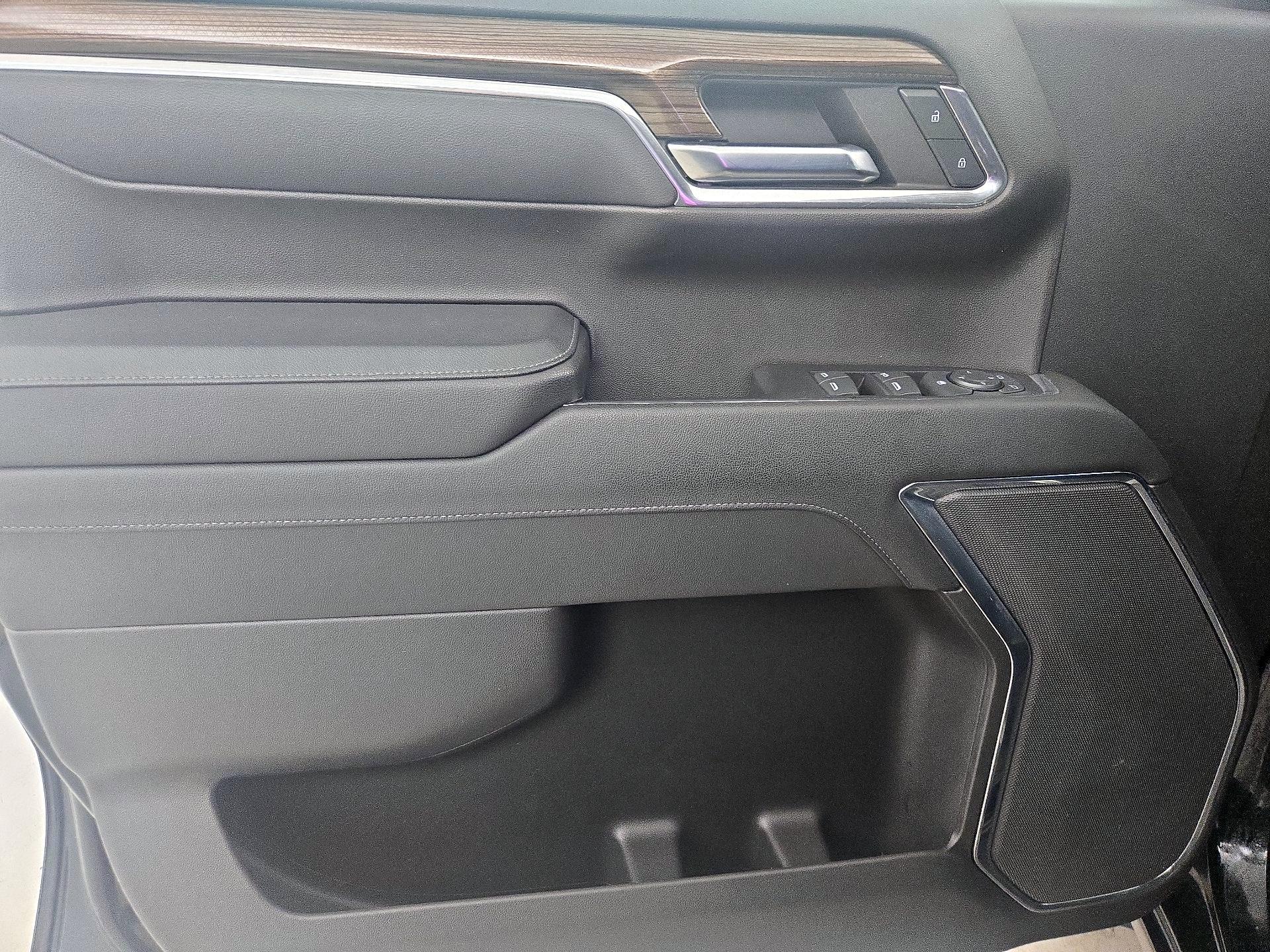 Thumbnail: 2023 Chevrolet Silverado 1500 - 12