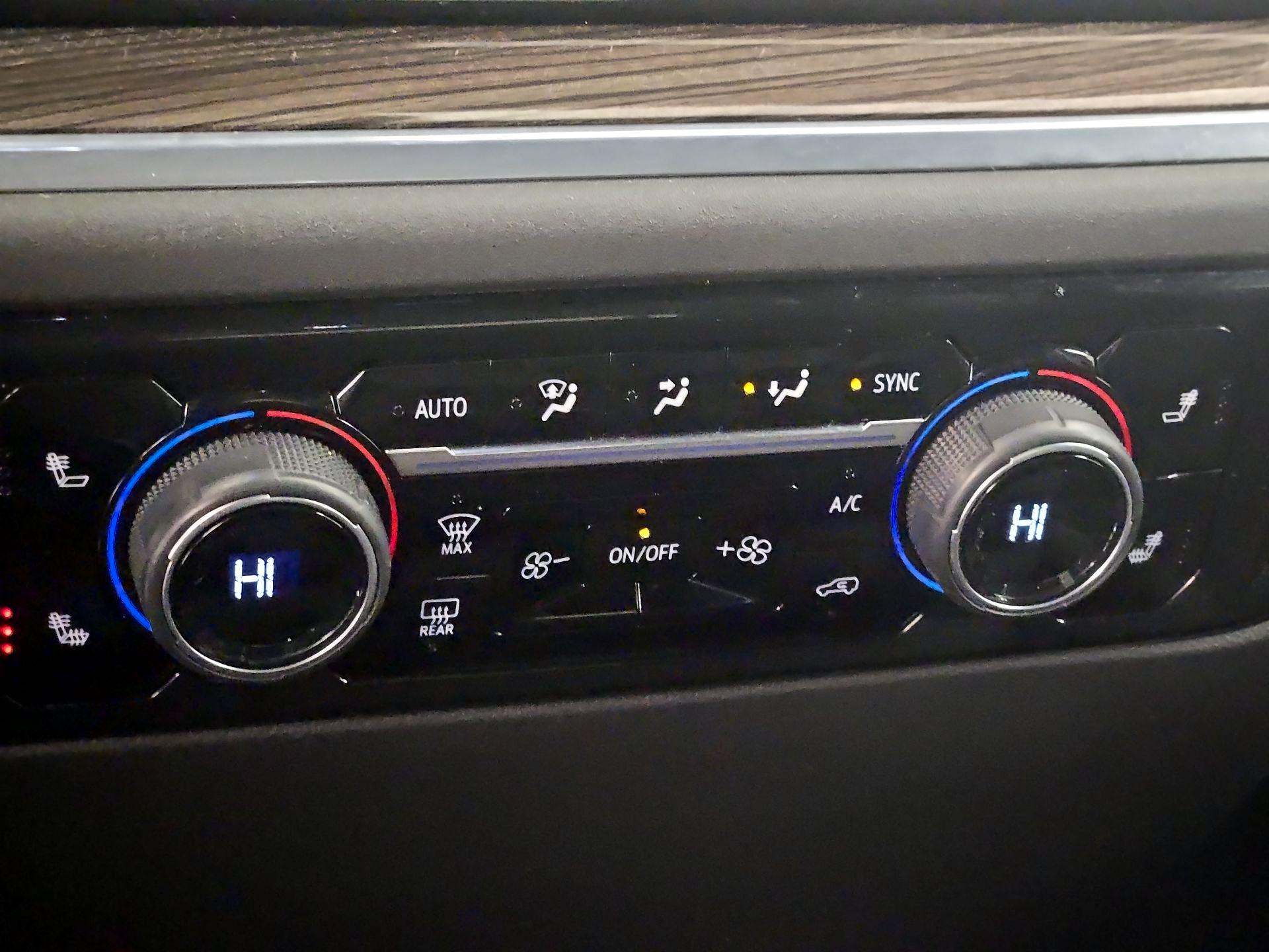 Thumbnail: 2023 Chevrolet Silverado 1500 - 16