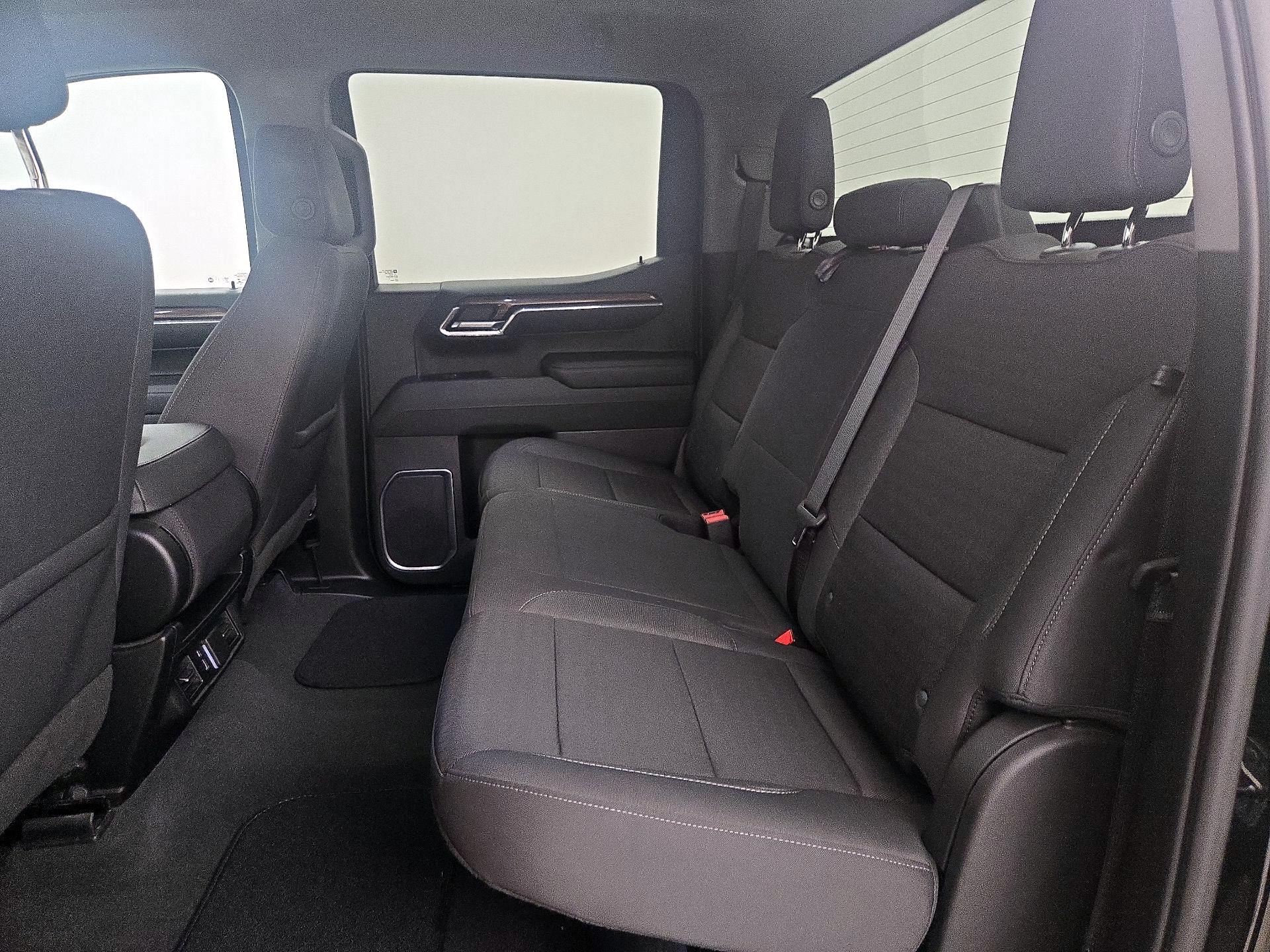 Thumbnail: 2023 Chevrolet Silverado 1500 - 19