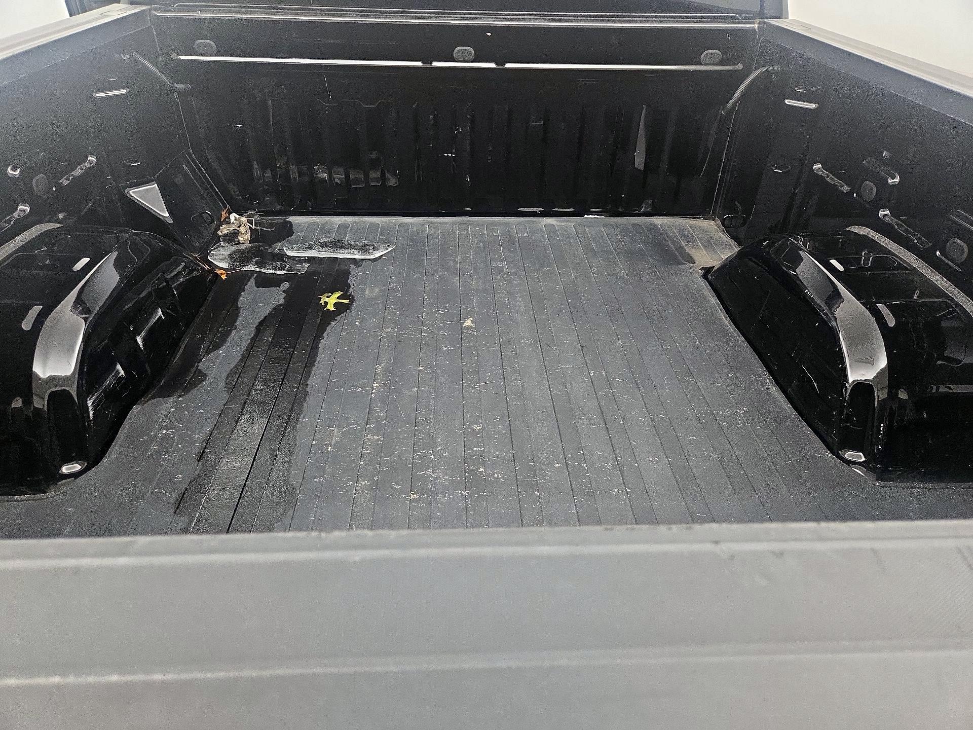 Thumbnail: 2023 Chevrolet Silverado 1500 - 20