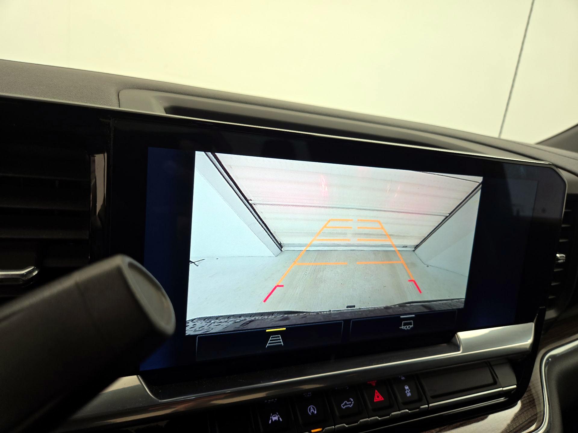 Thumbnail: 2022 Chevrolet Silverado 1500 - 14