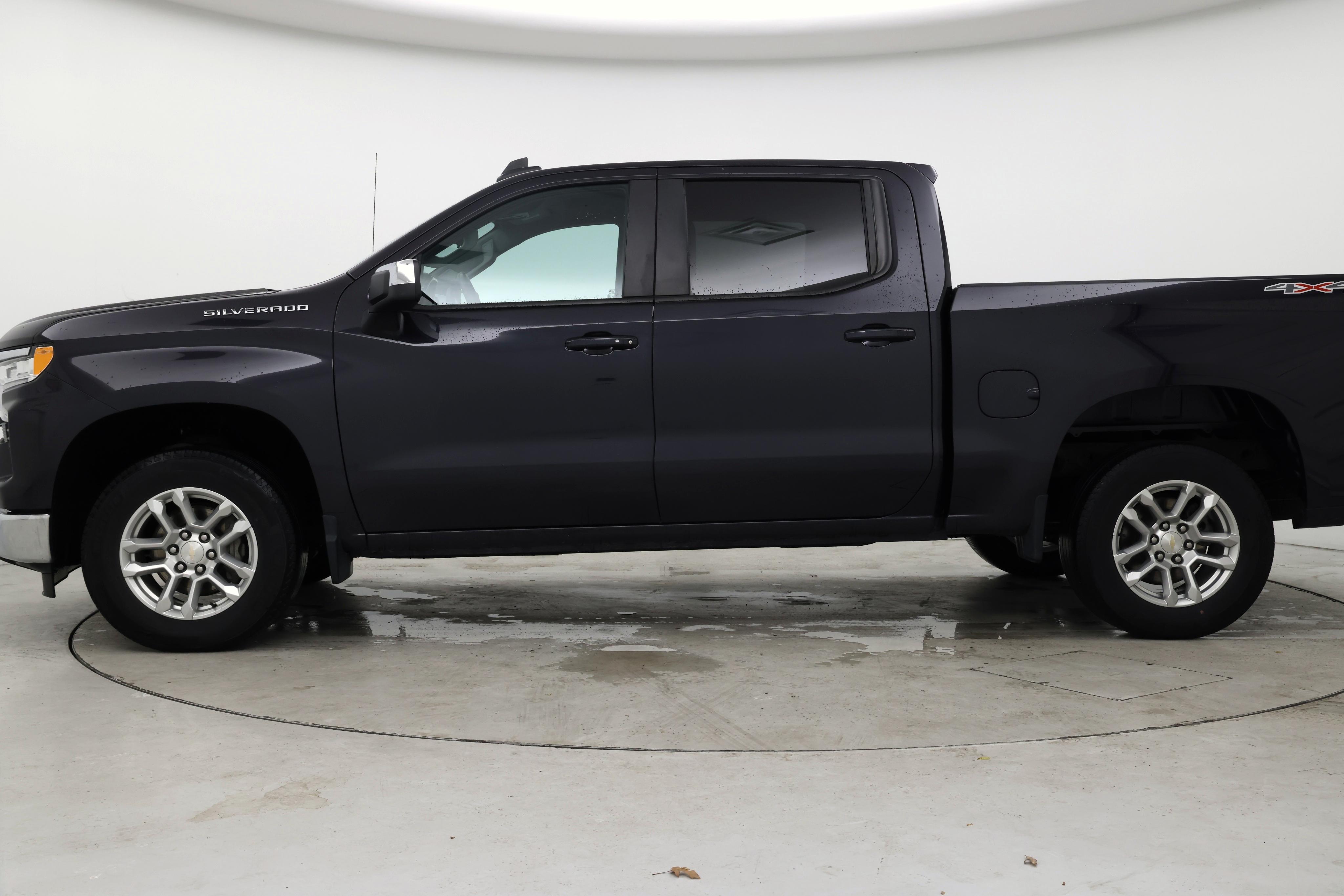 Thumbnail: 2023 Chevrolet Silverado 1500 - 3