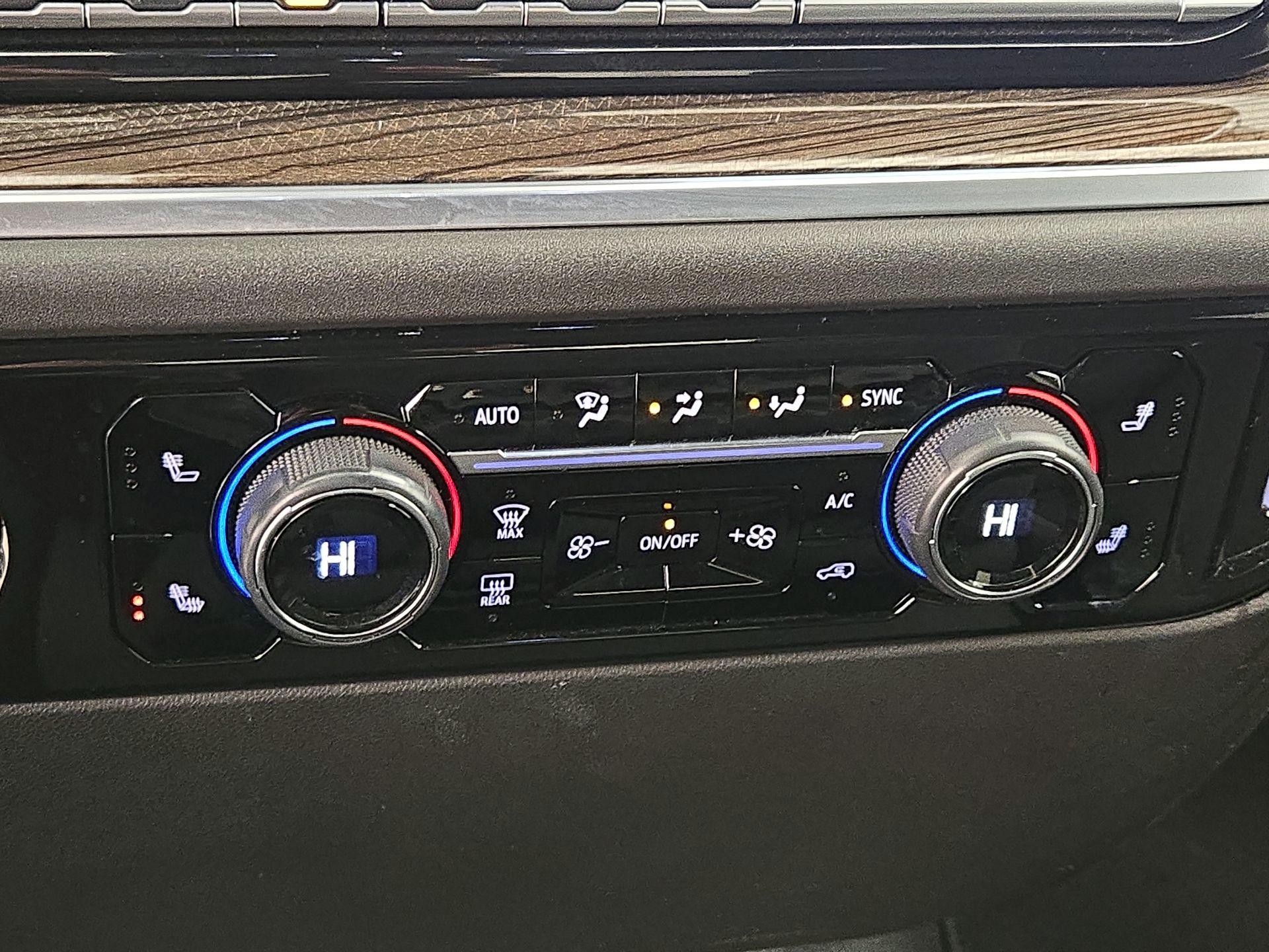 Thumbnail: 2022 Chevrolet Silverado 1500 - 17