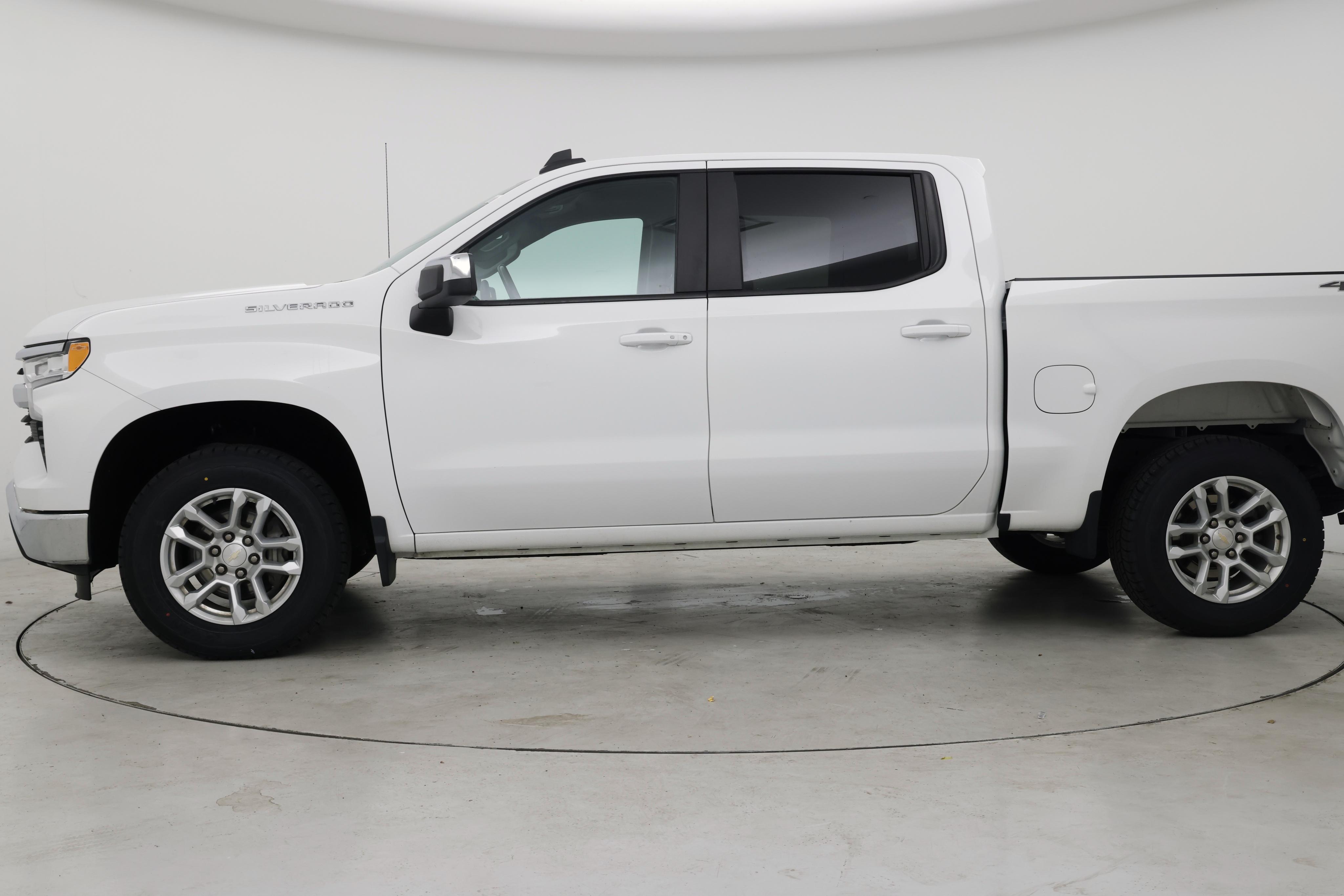 Thumbnail: 2022 Chevrolet Silverado 1500 - 3