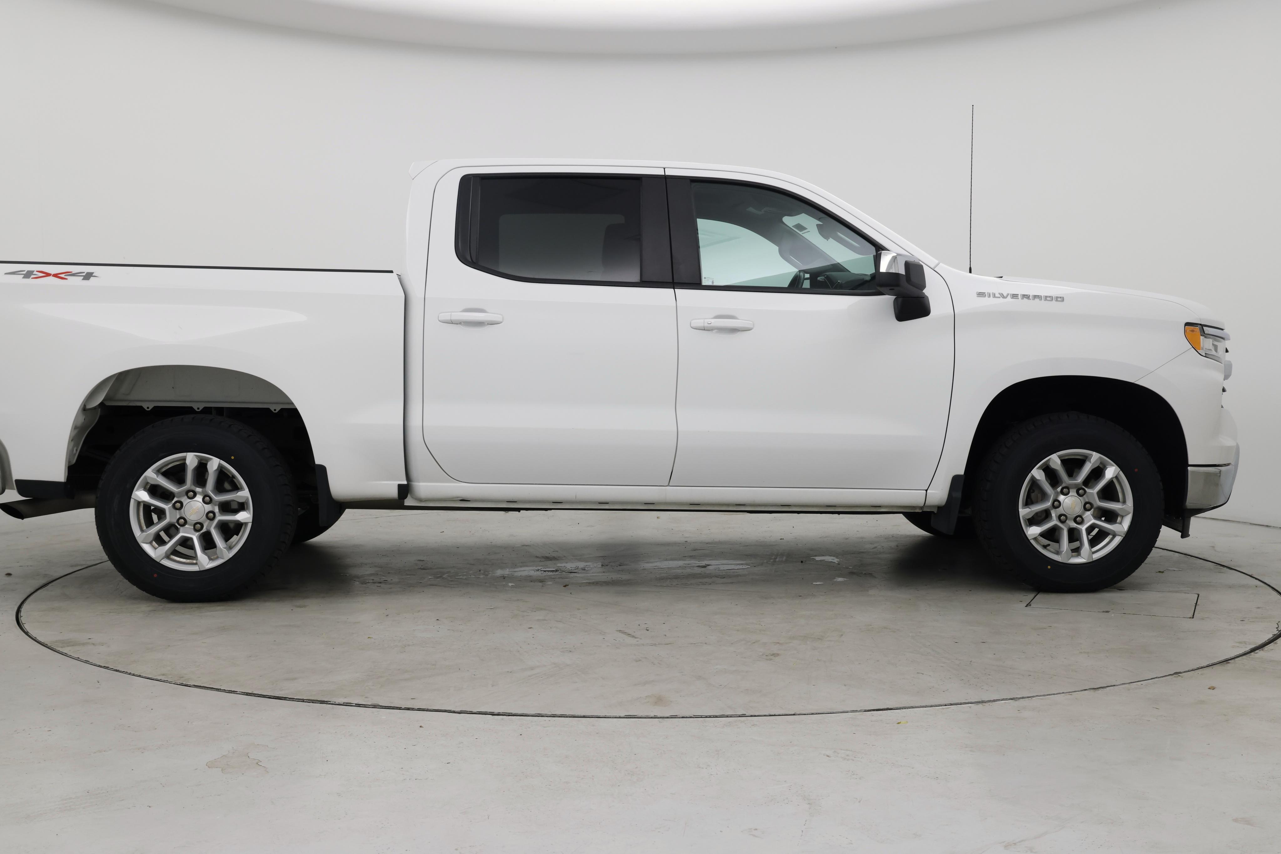 Thumbnail: 2022 Chevrolet Silverado 1500 - 7