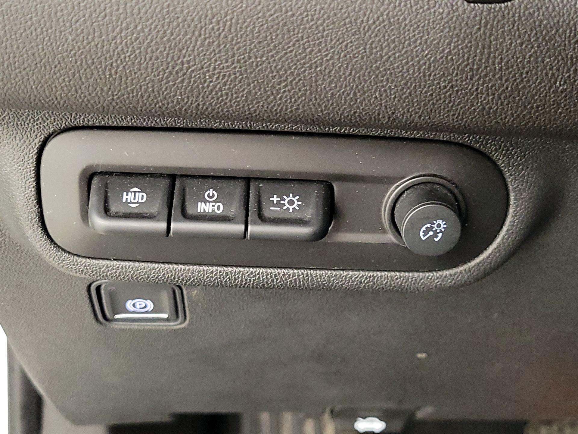 Thumbnail: 2022 GMC Terrain - 13