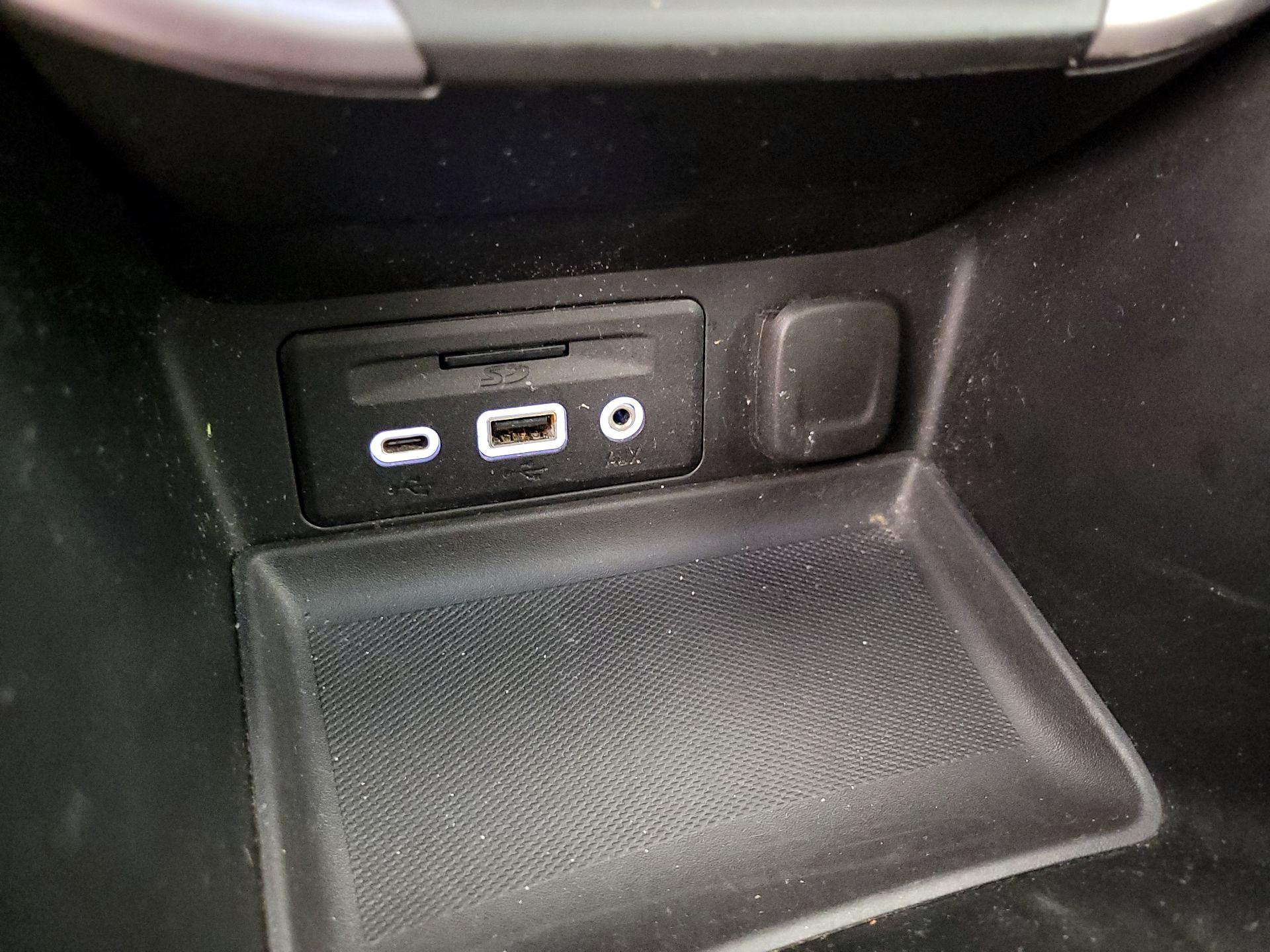 Thumbnail: 2022 GMC Terrain - 18