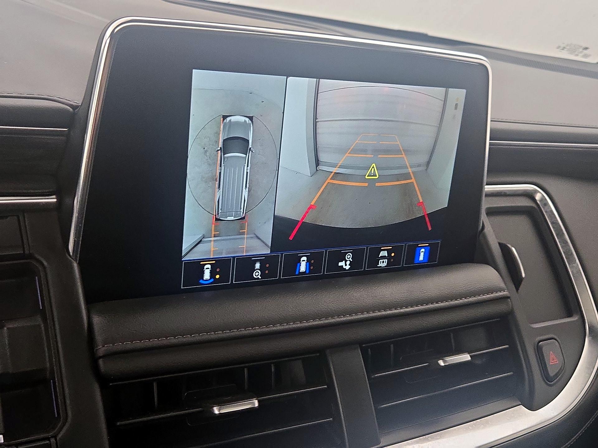 Thumbnail: 2023 Chevrolet Suburban - 14