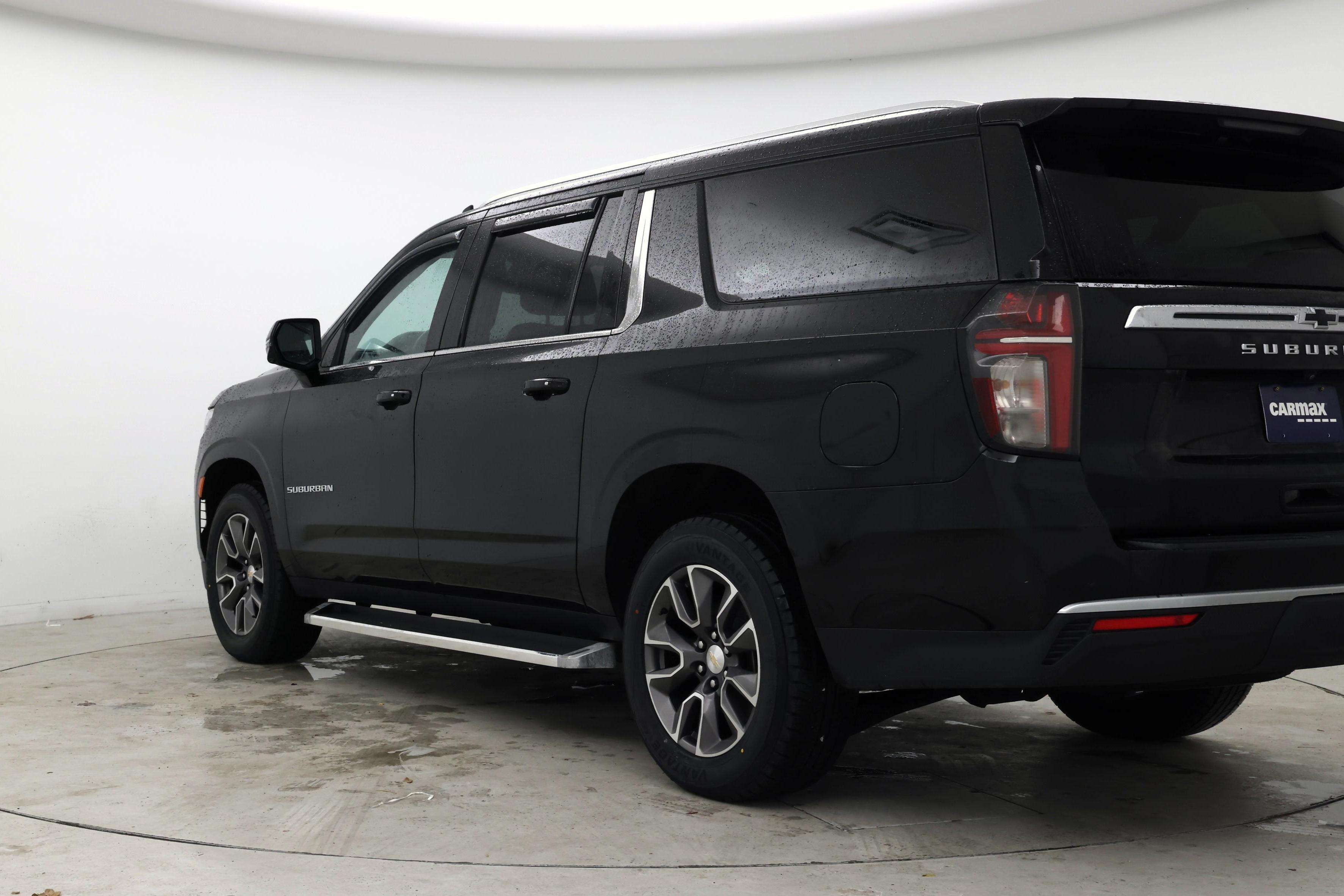 Thumbnail: 2023 Chevrolet Suburban - 2