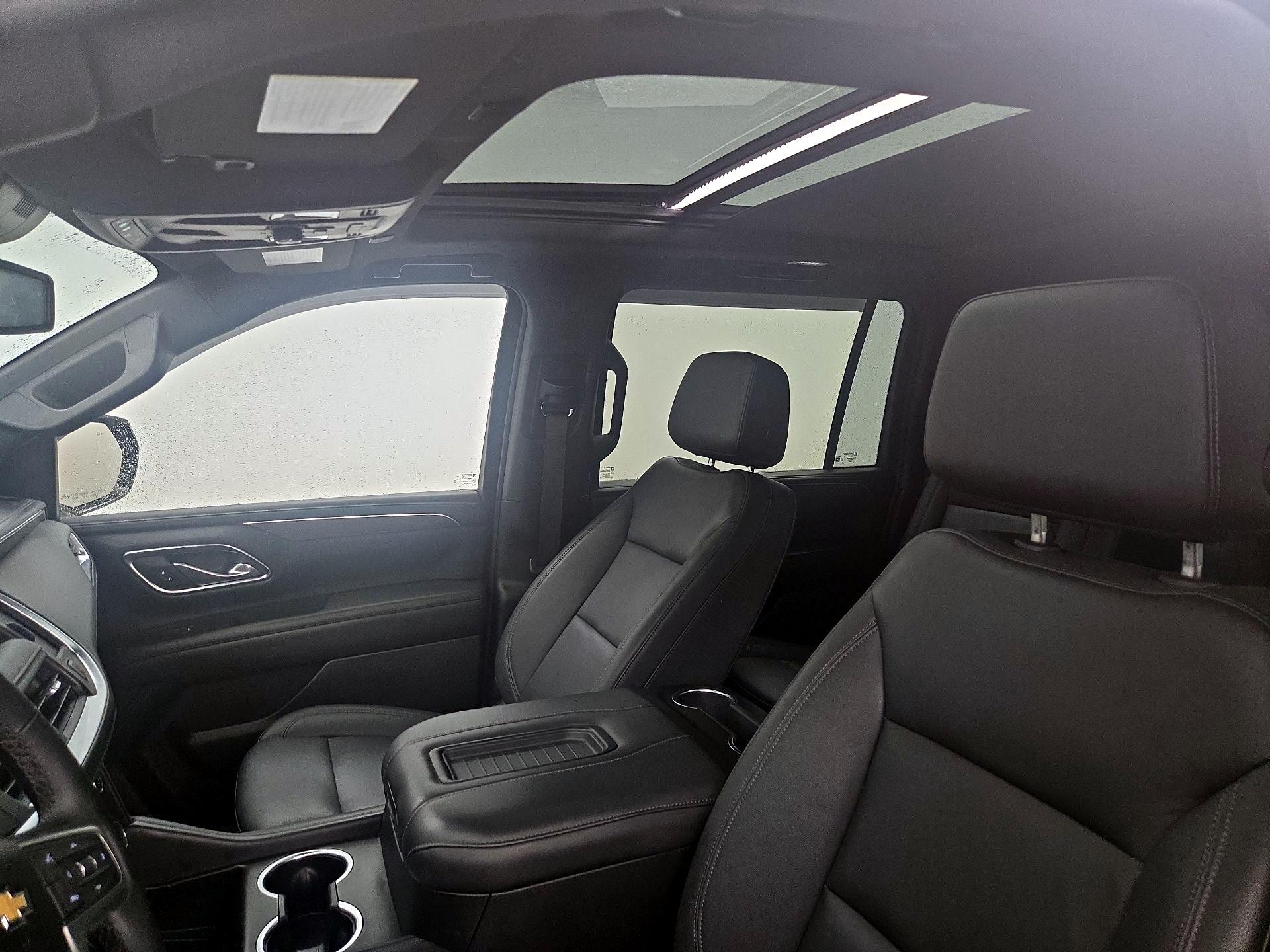 Thumbnail: 2023 Chevrolet Suburban - 19