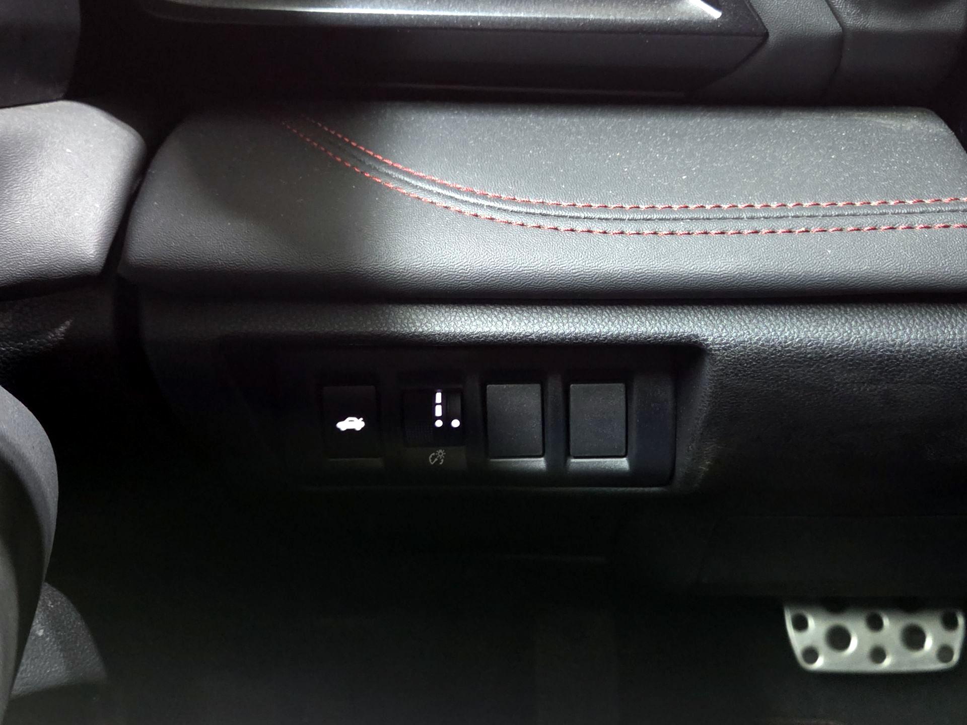 Thumbnail: 2023 Subaru Legacy - 13