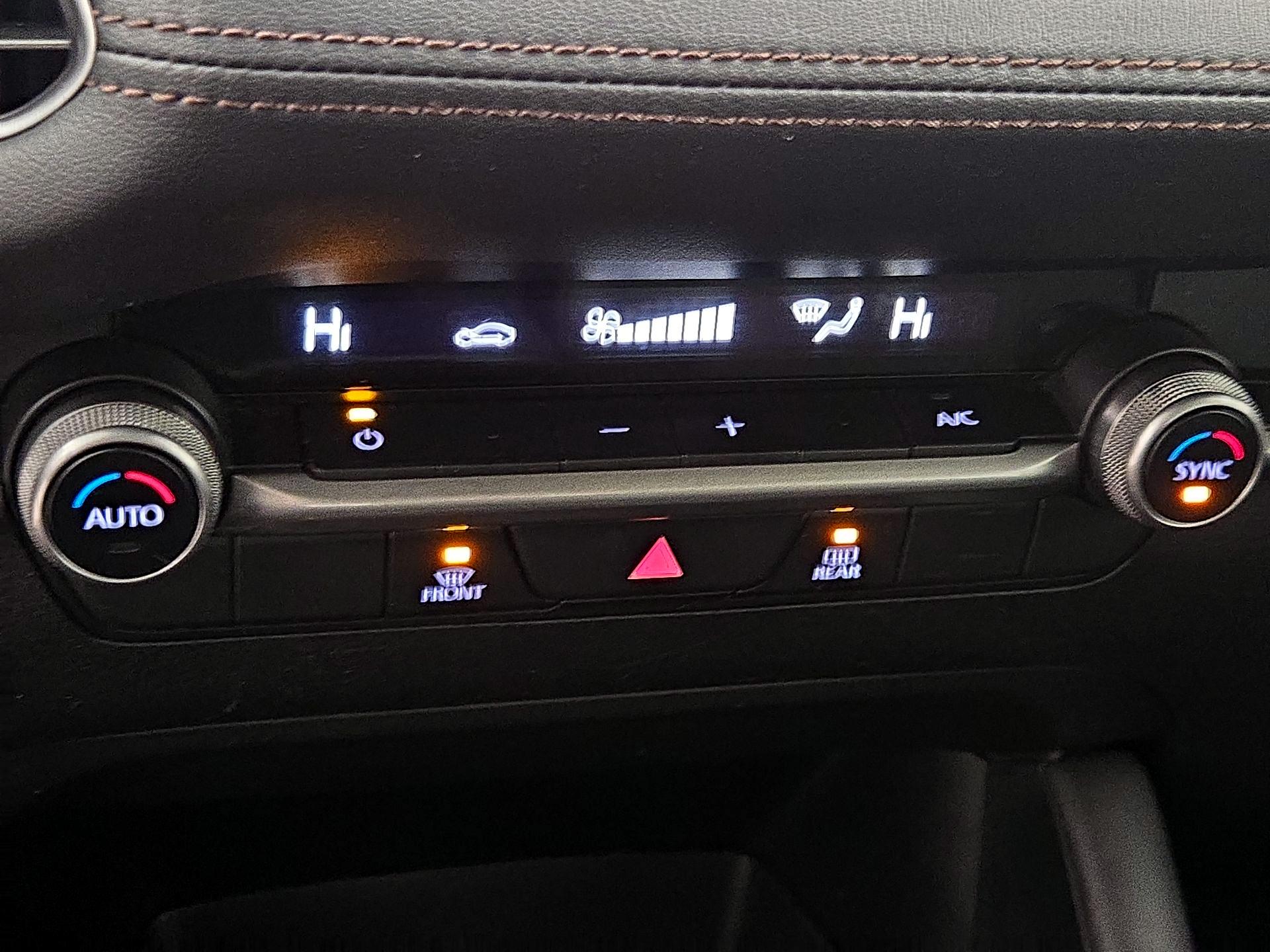 Thumbnail: 2023 Mazda Mazda3 - 16