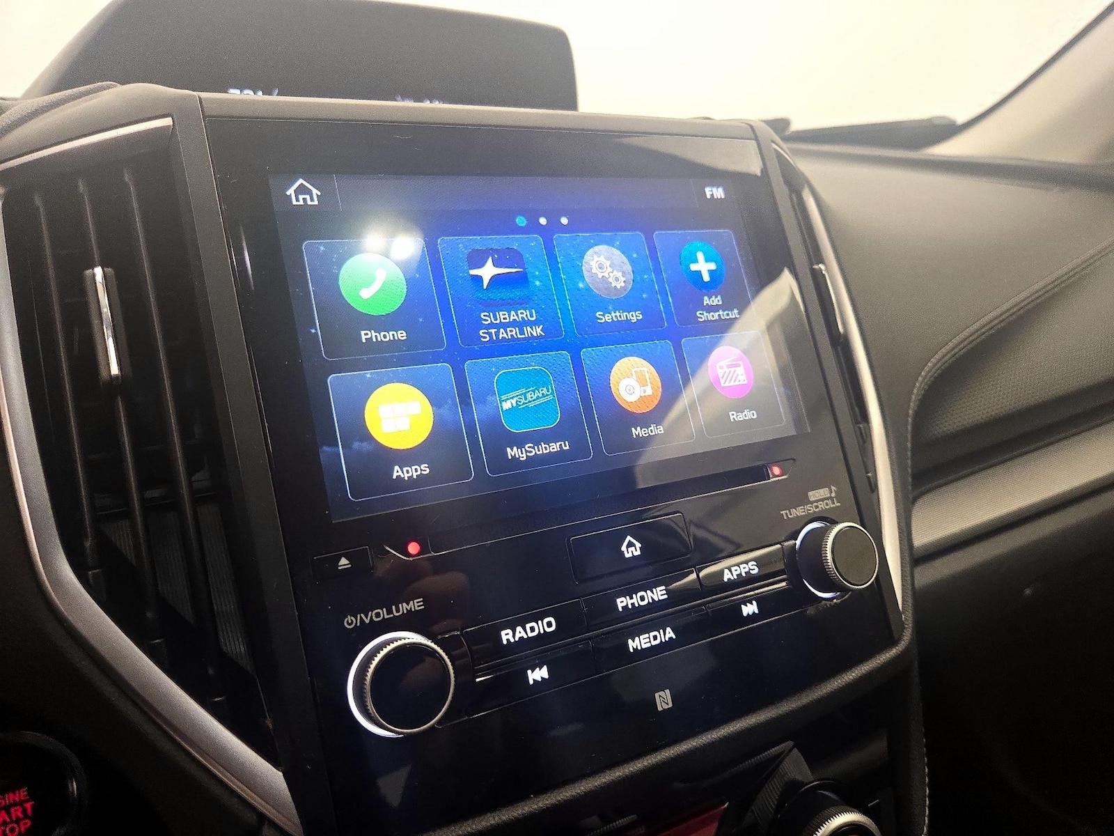 2020 Subaru Forester Limited - Photo 16