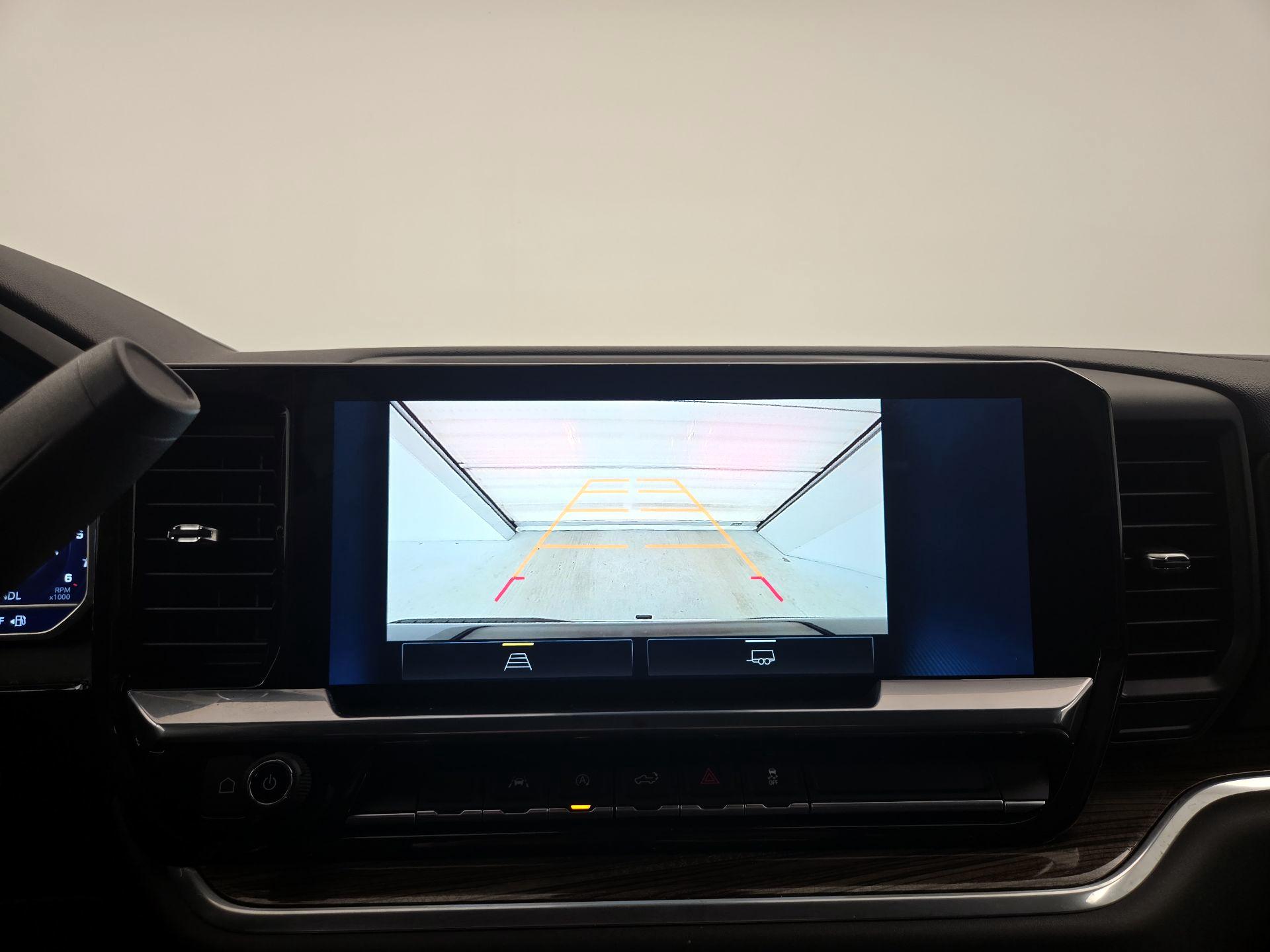 Thumbnail: 2022 Chevrolet Silverado 1500 - 14