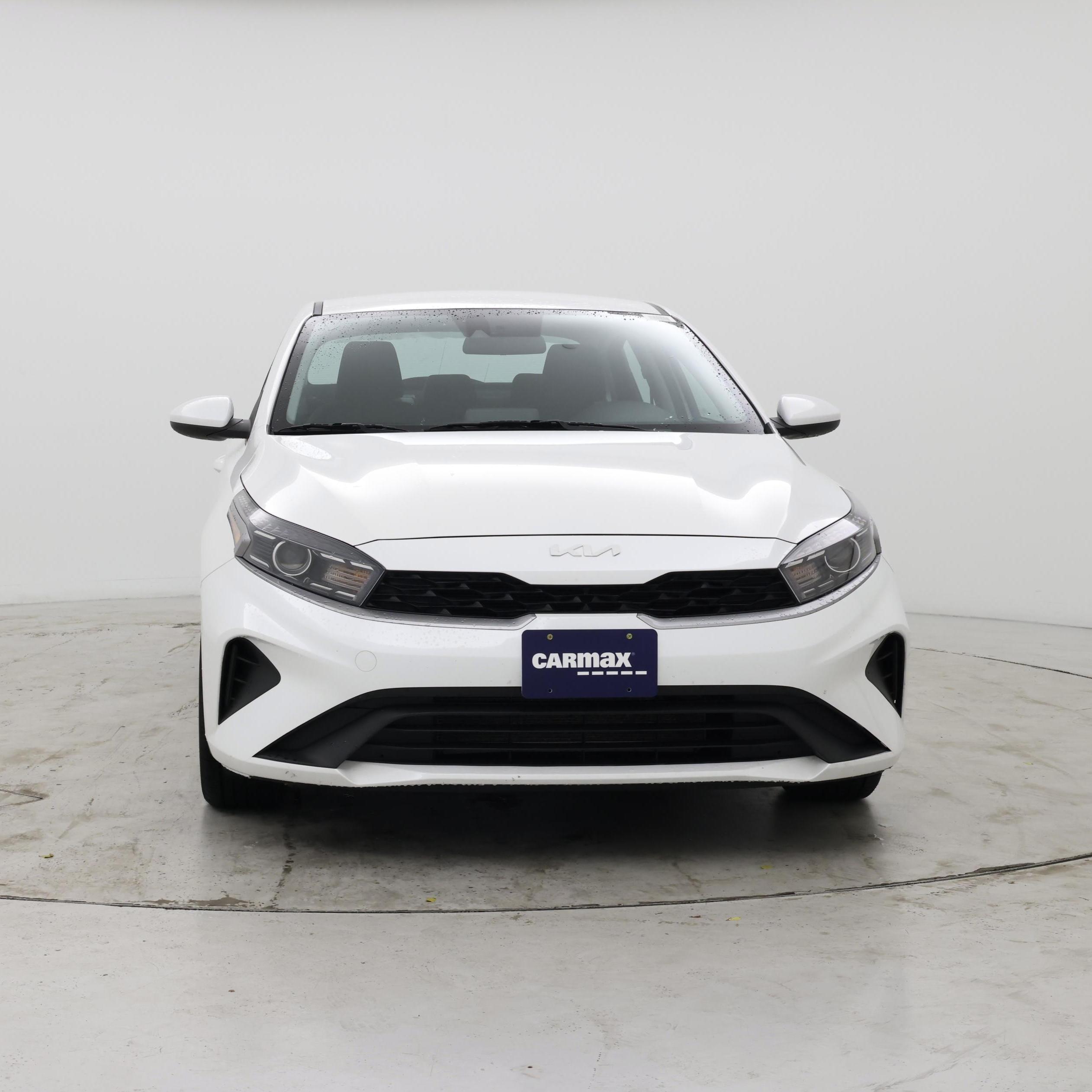 Thumbnail: 2022 Kia Forte - 5