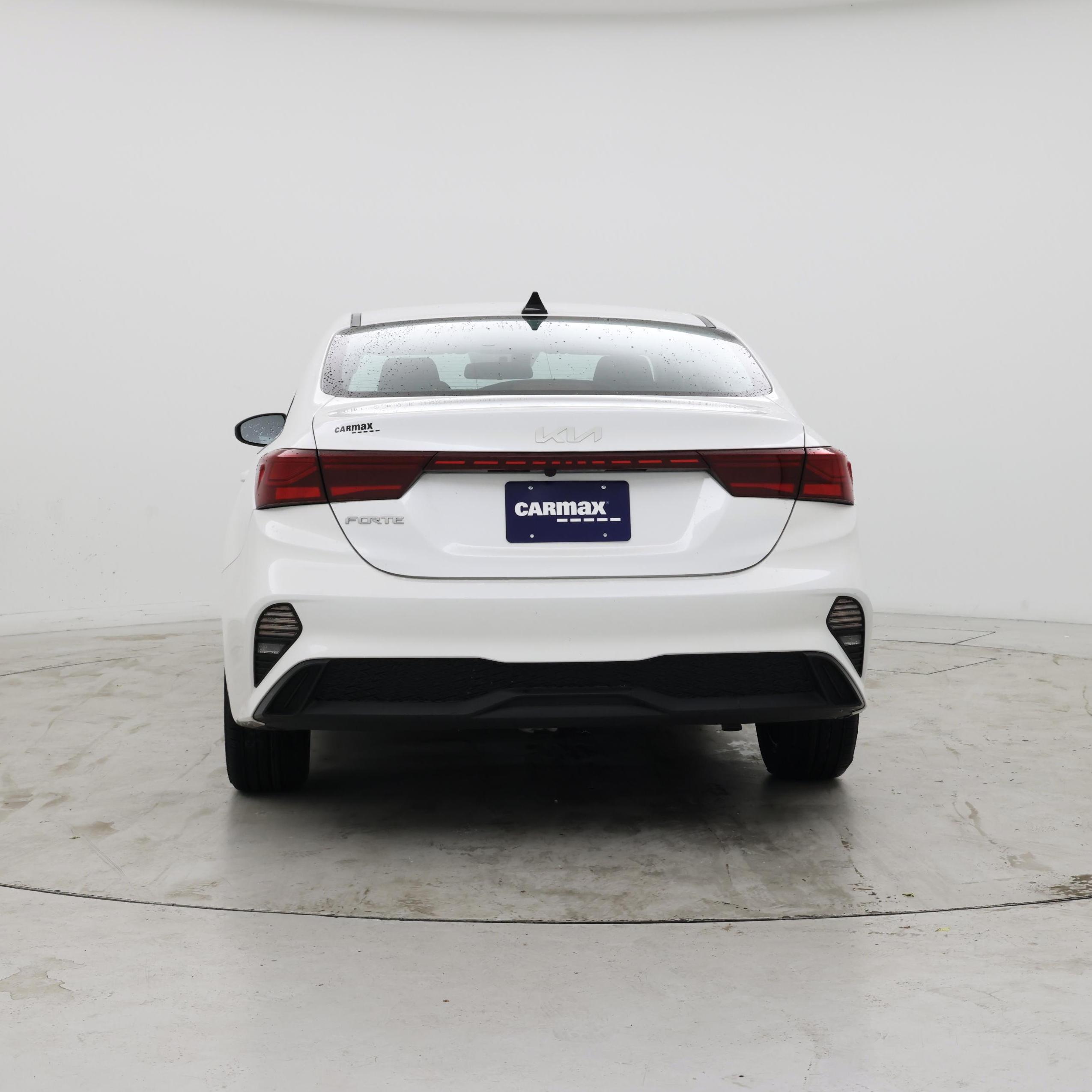 Thumbnail: 2022 Kia Forte - 6