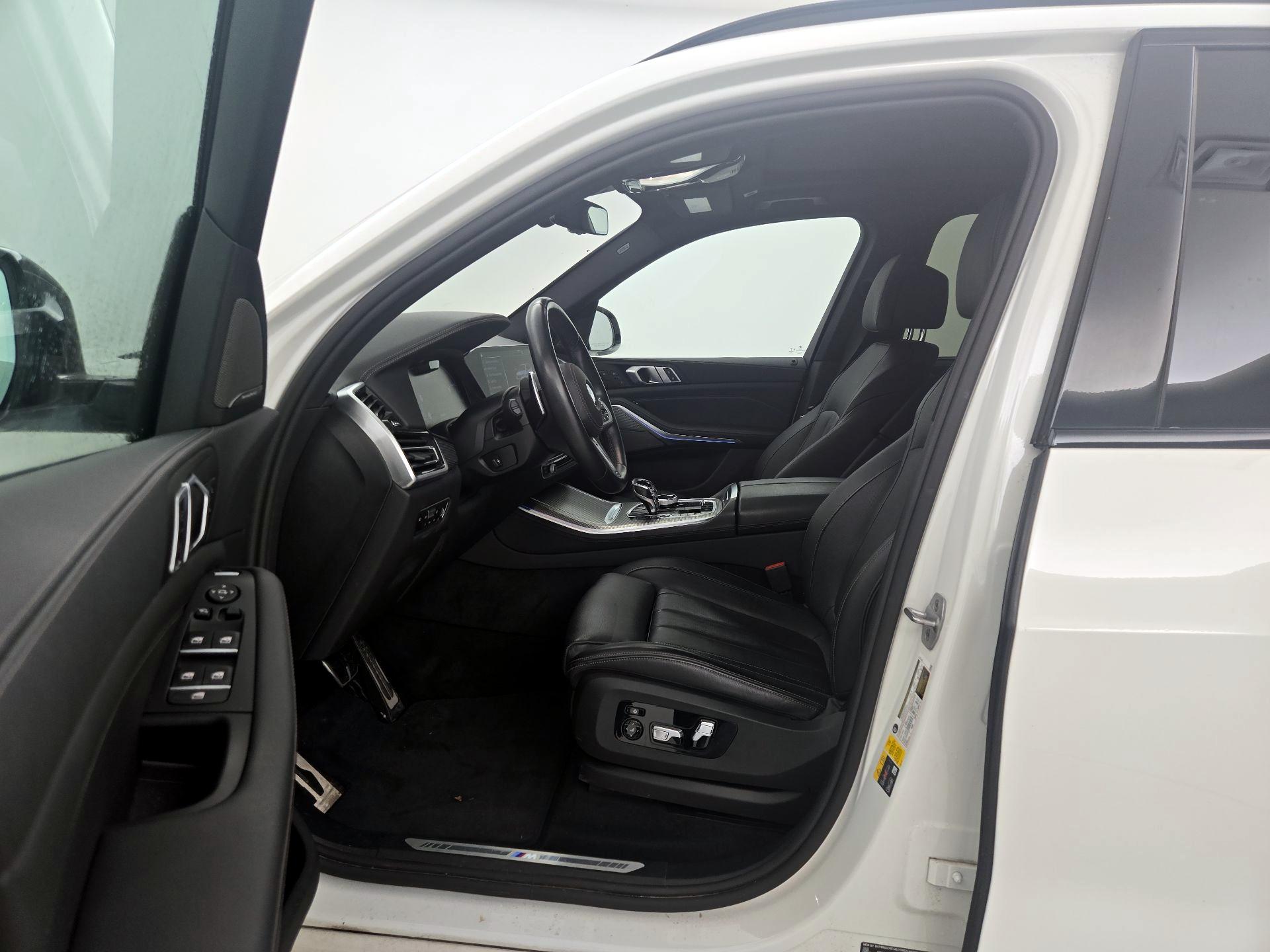 Thumbnail: 2021 BMW X5 - 11