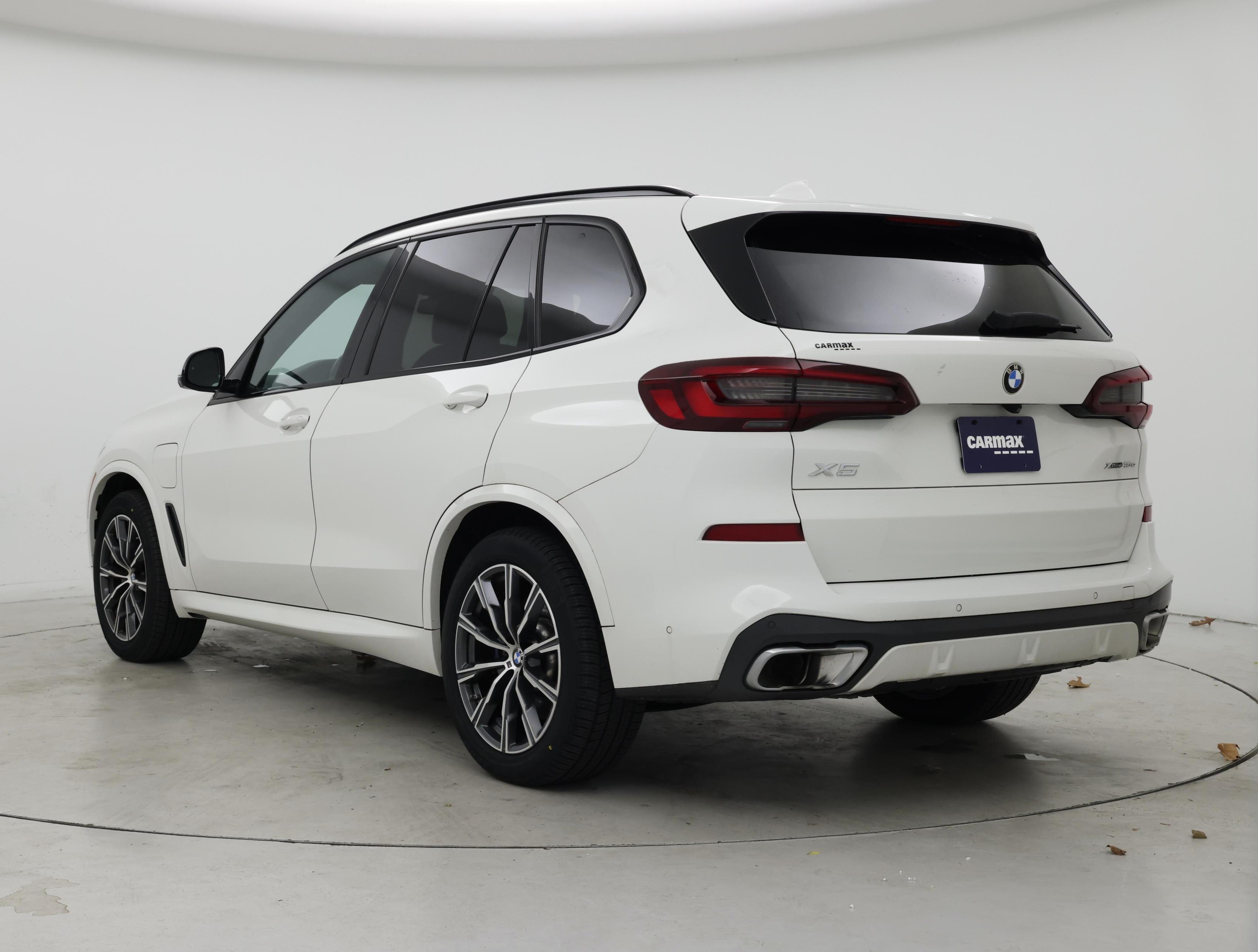 Thumbnail: 2021 BMW X5 - 2