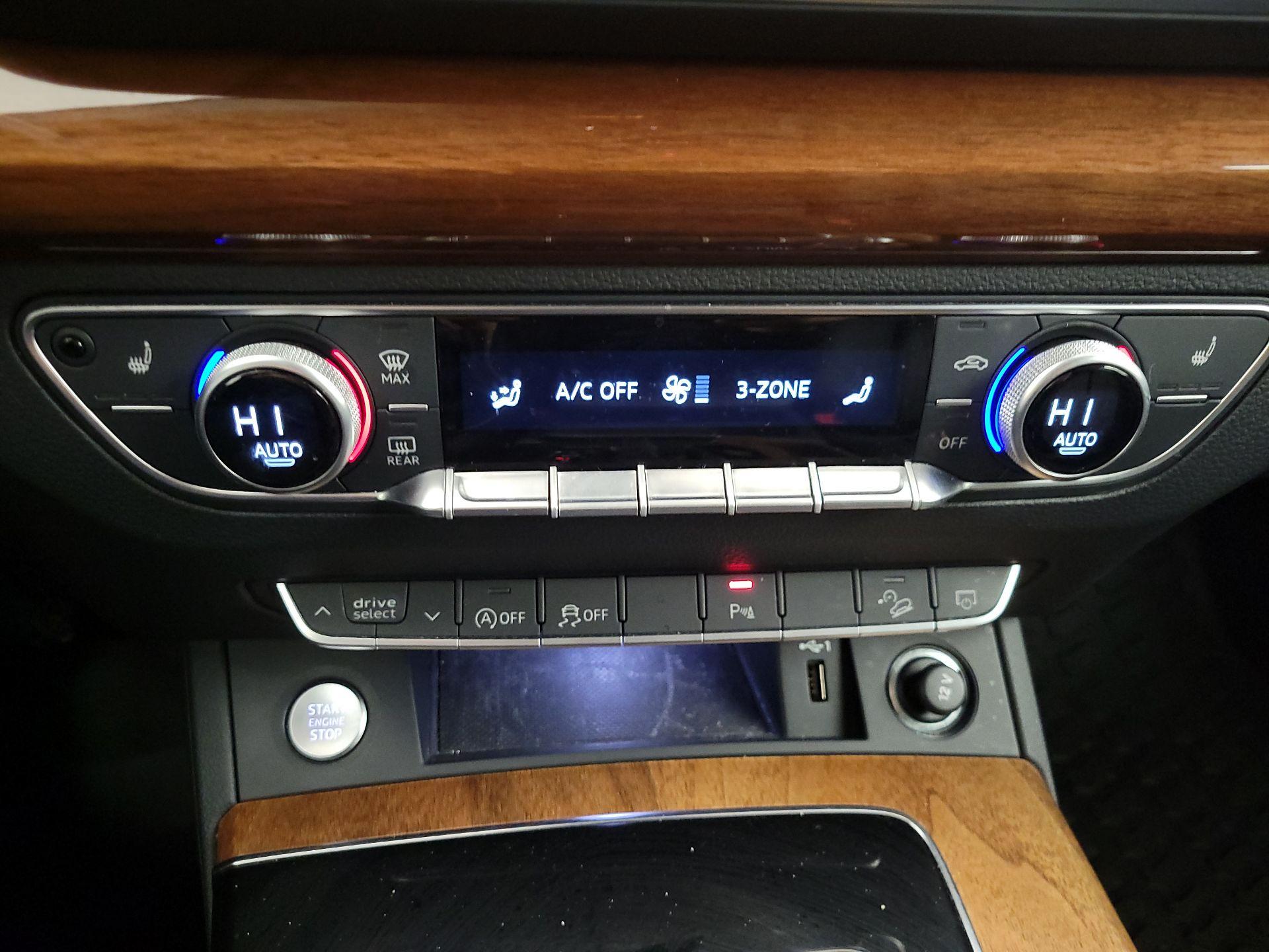 Thumbnail: 2023 Audi Q5 - 16