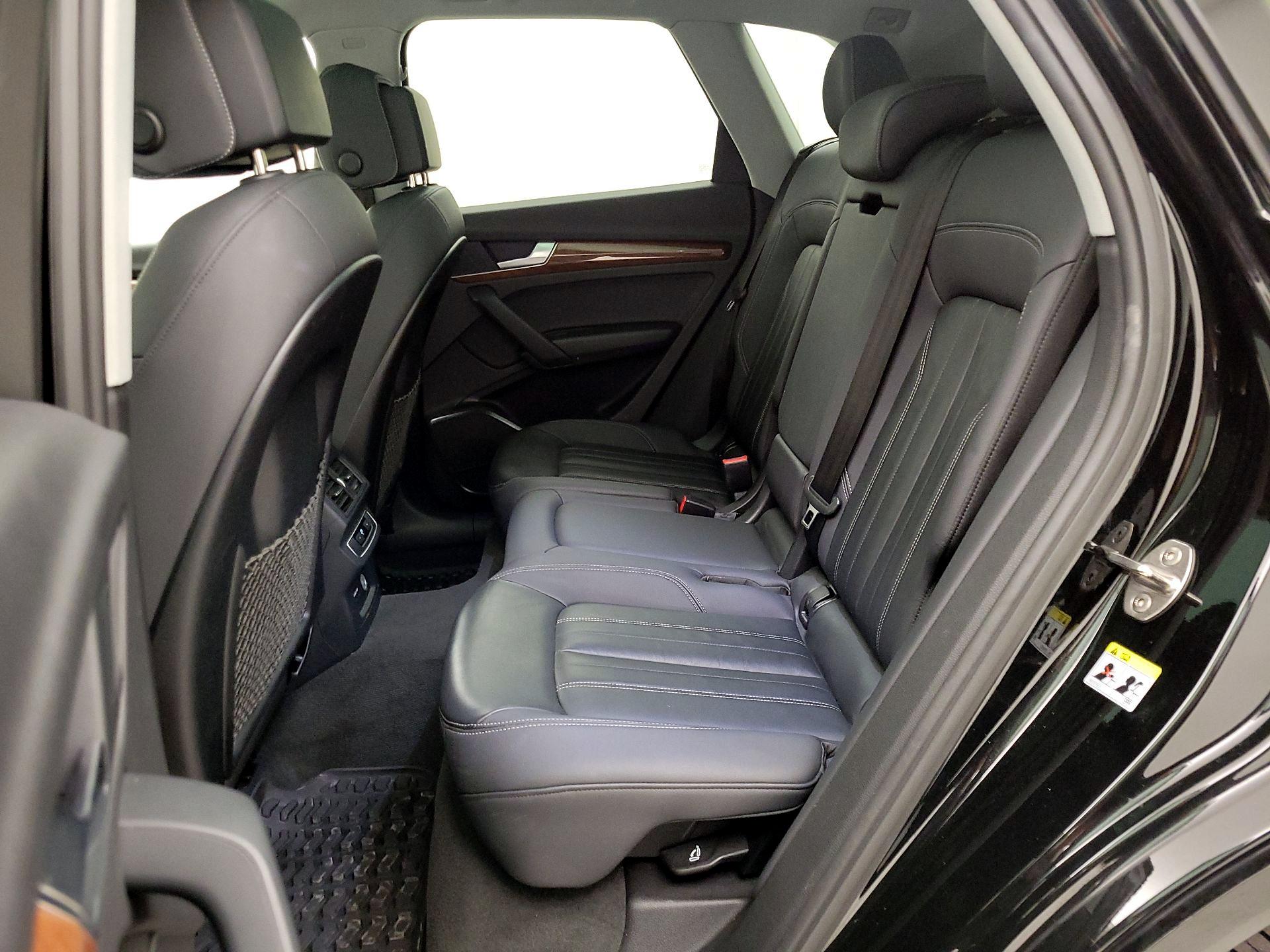 Thumbnail: 2023 Audi Q5 - 20