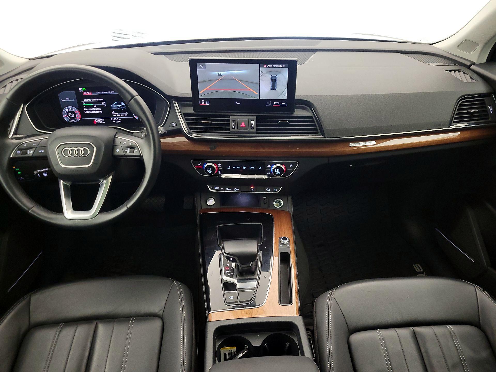 Thumbnail: 2023 Audi Q5 - 9