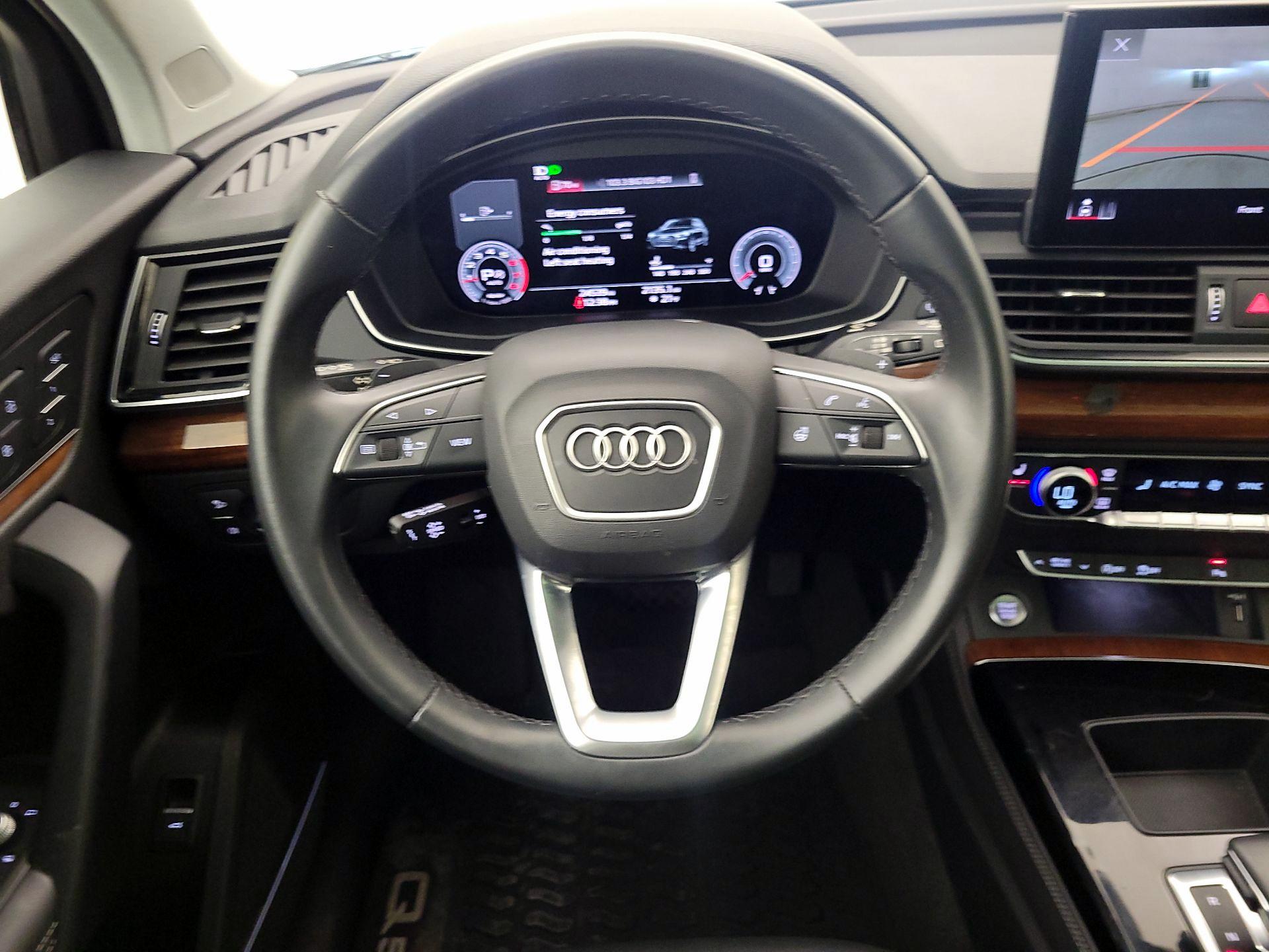 Thumbnail: 2023 Audi Q5 - 10