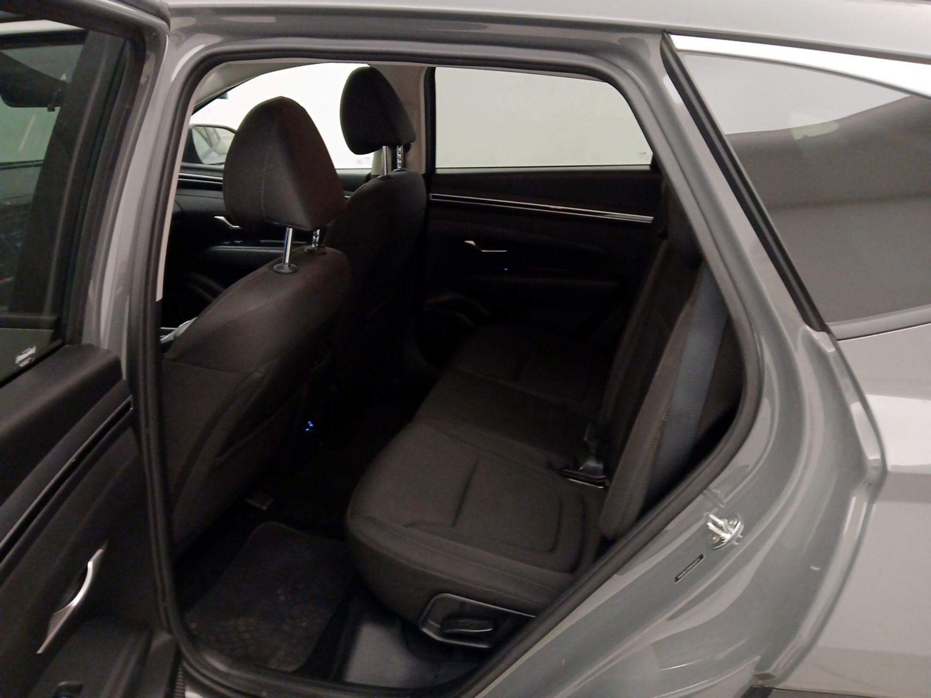 Thumbnail: 2024 Hyundai Tucson - 19