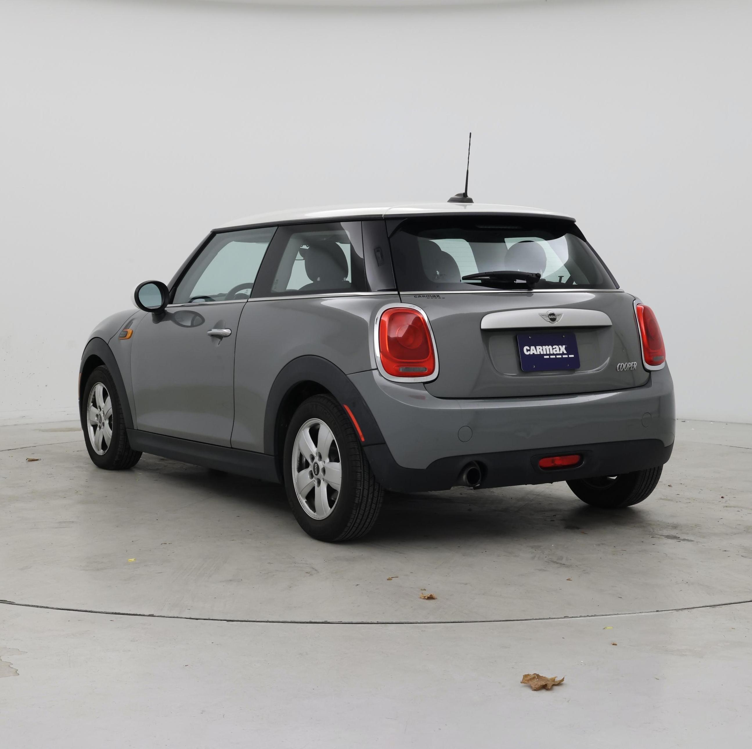 Thumbnail: 2015 MINI Cooper Hardtop - 2