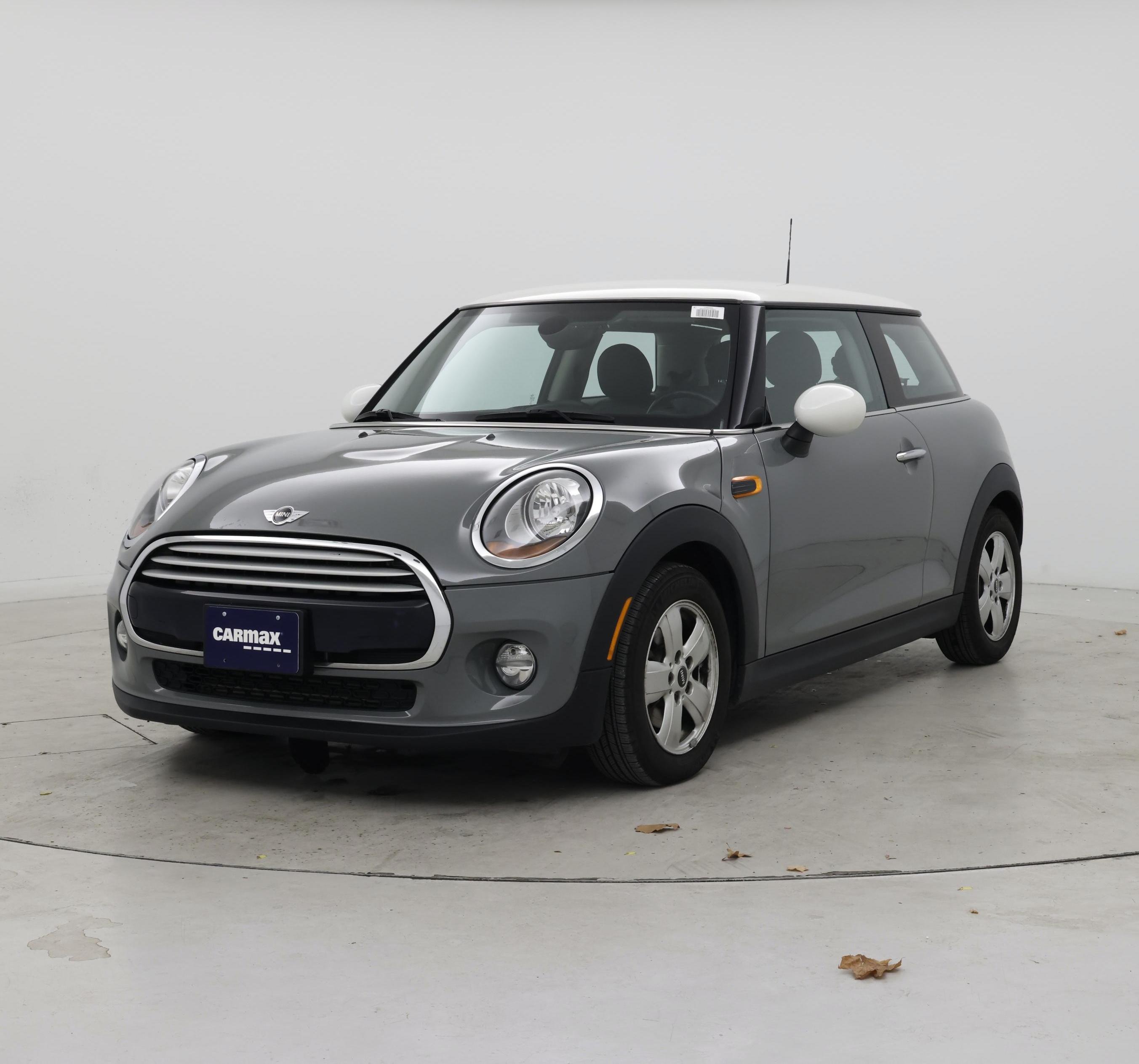 Thumbnail: 2015 MINI Cooper Hardtop - 4
