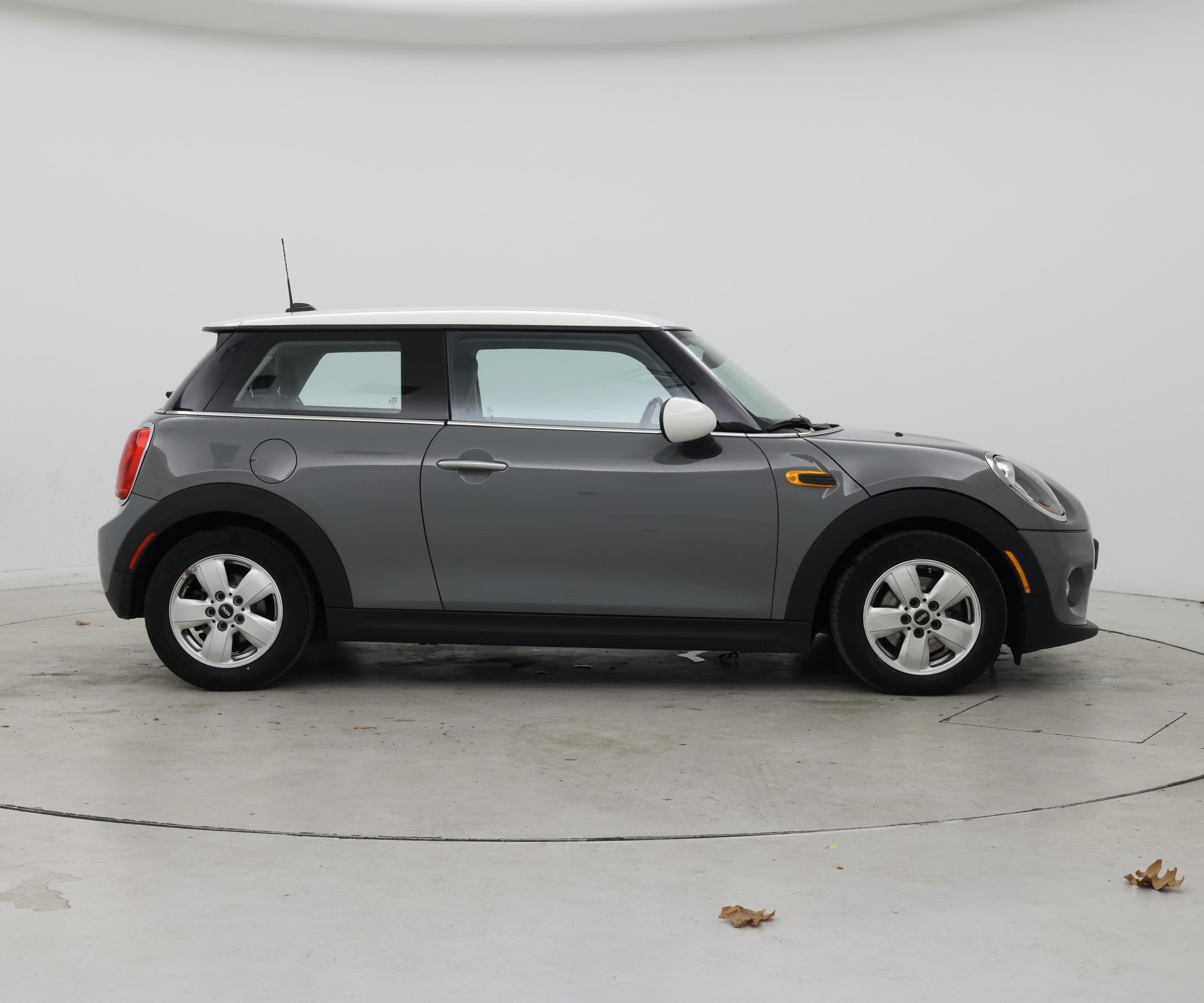 Thumbnail: 2015 MINI Cooper Hardtop - 7