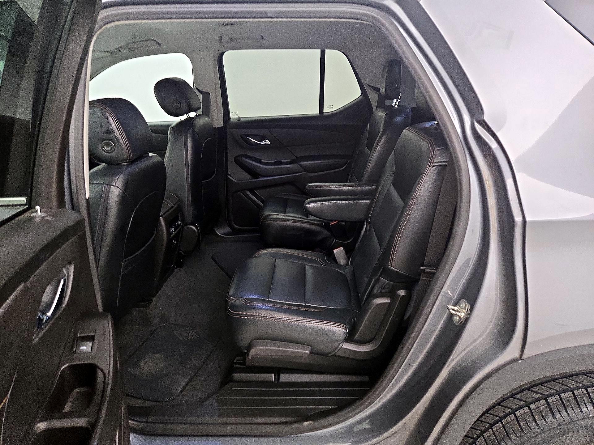 Thumbnail: 2018 Chevrolet Traverse - 19